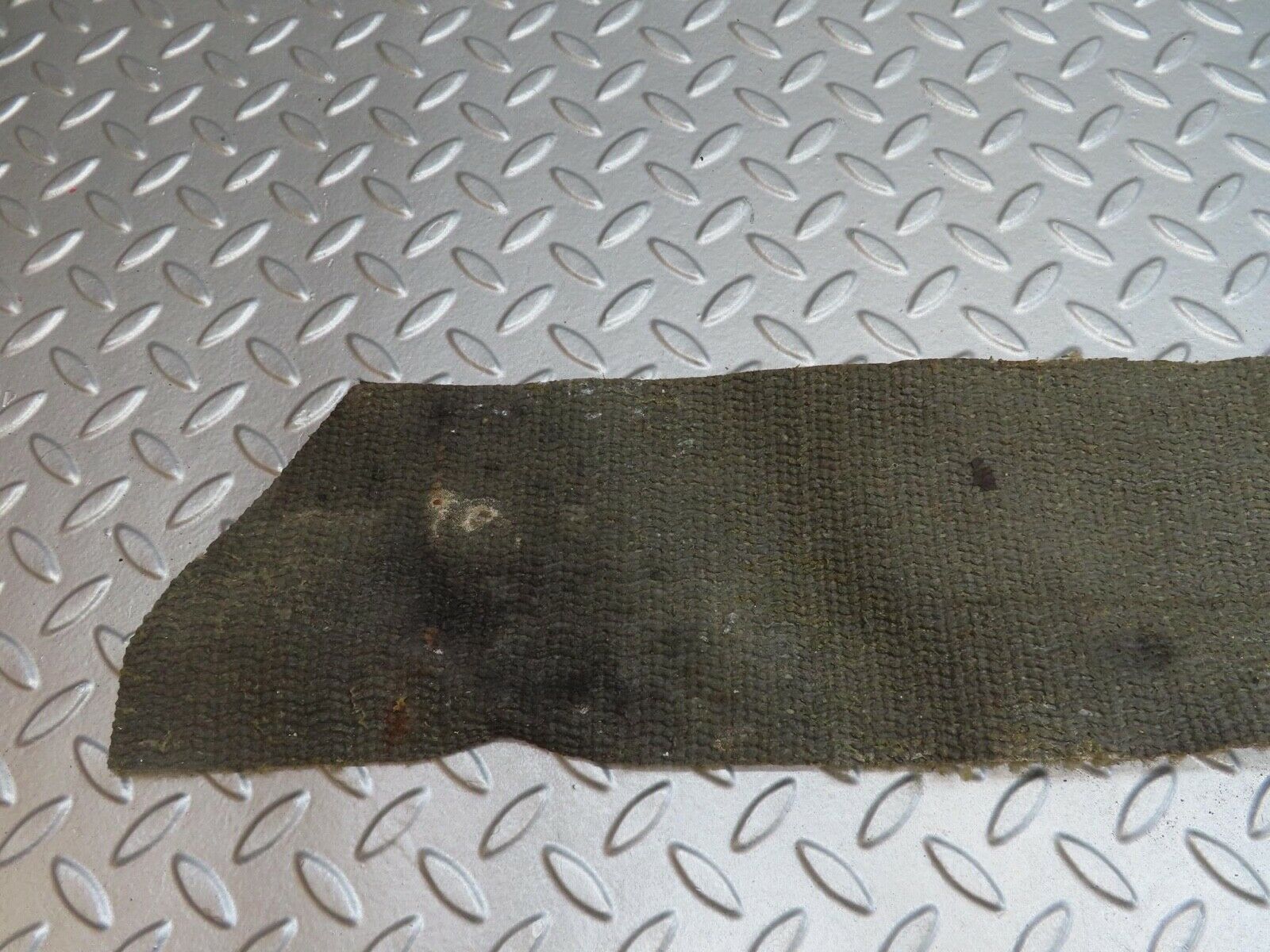 13514 Mercedes-Benz W123 200 Door Sill Floor Carpet Right Side Cream