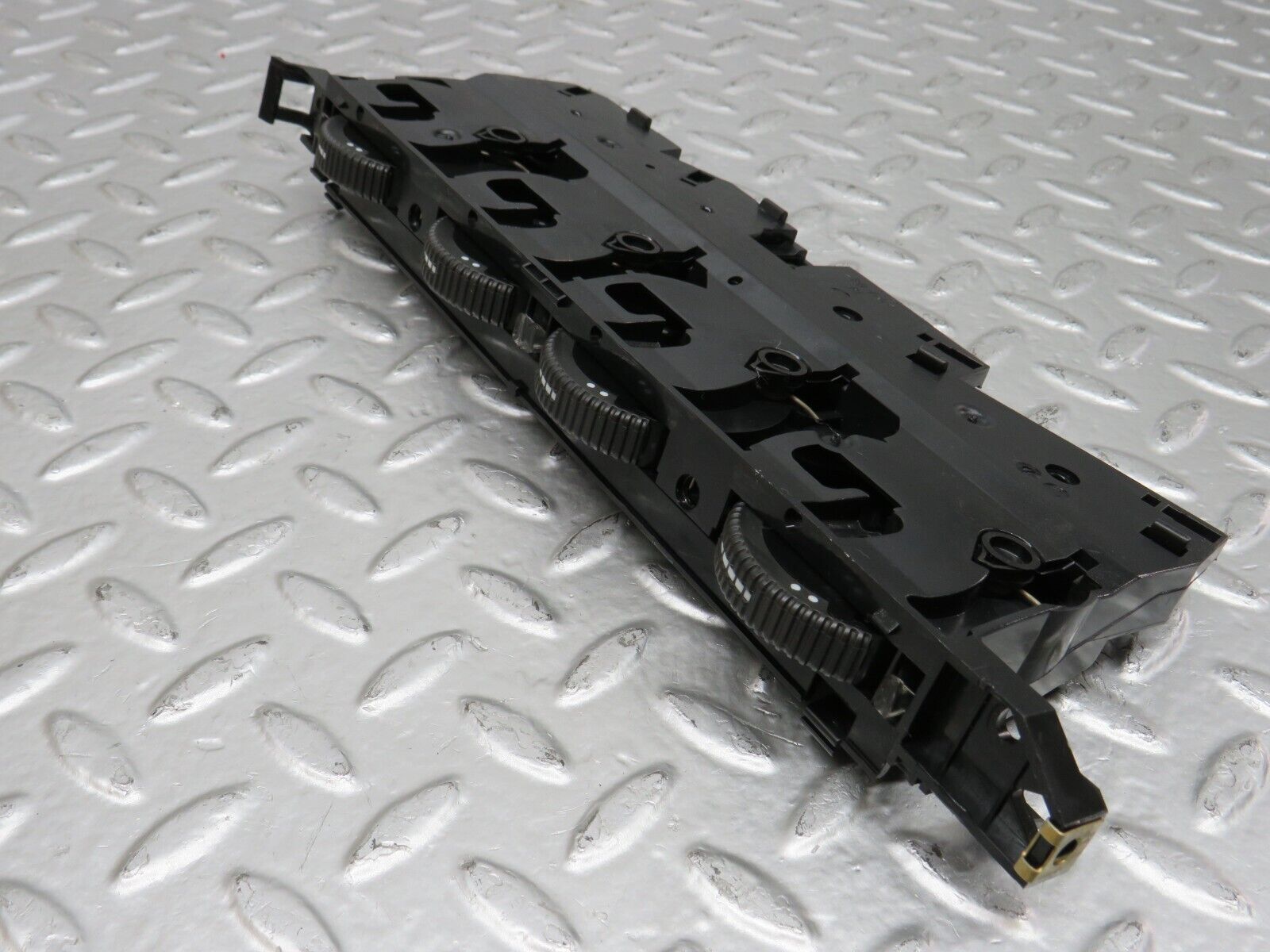 24809 Mercedes-Benz W140 S320 Air Vent Control Panel 1408301385