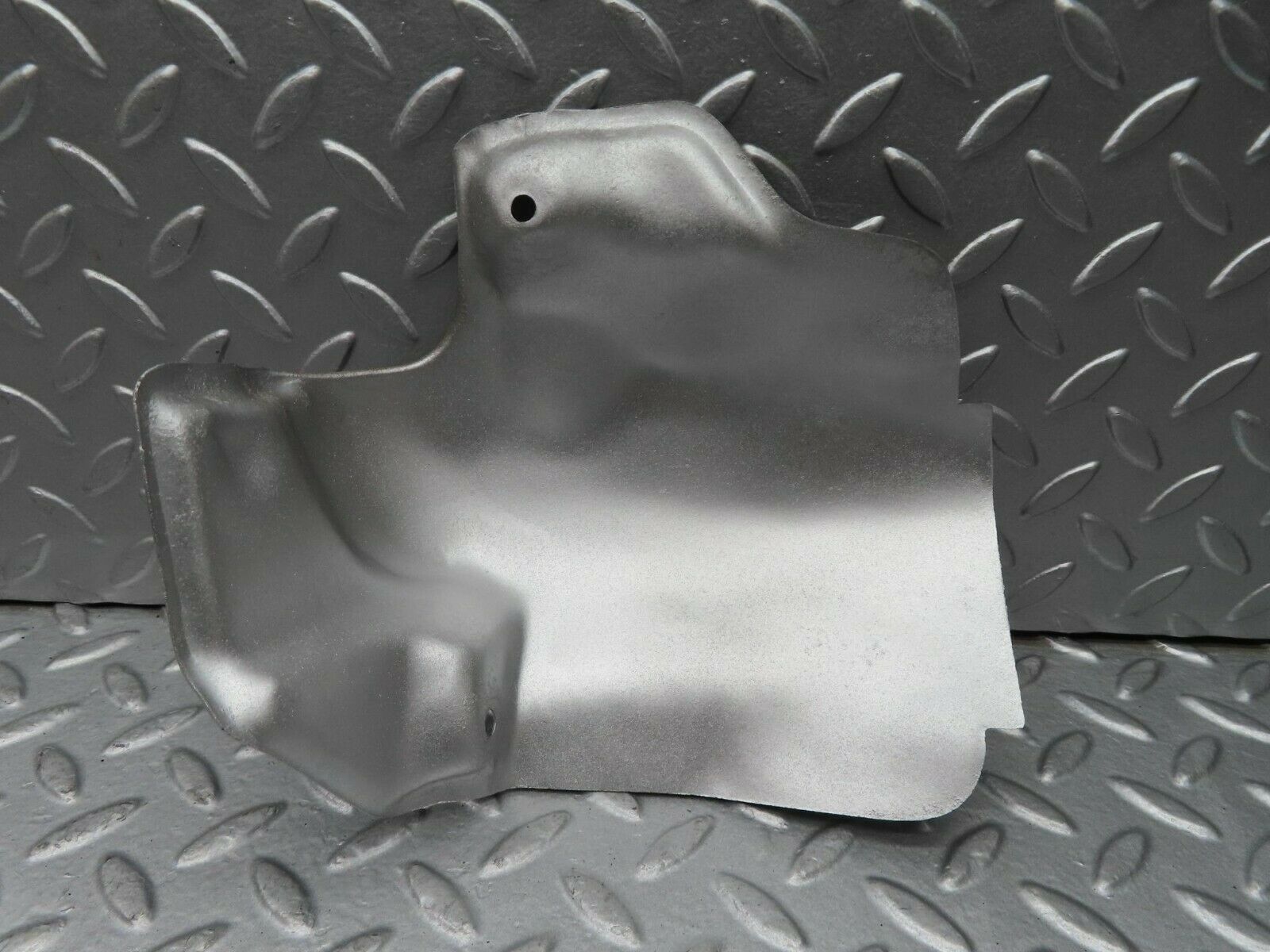 16318 Mercedes-Benz W124 260E Exhaust Heat Shield
