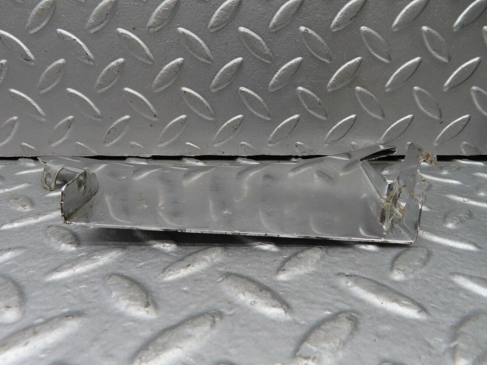 18639 Mercedes-Benz W120 W121 Ponton Air Intake Chrome Cover Right Side