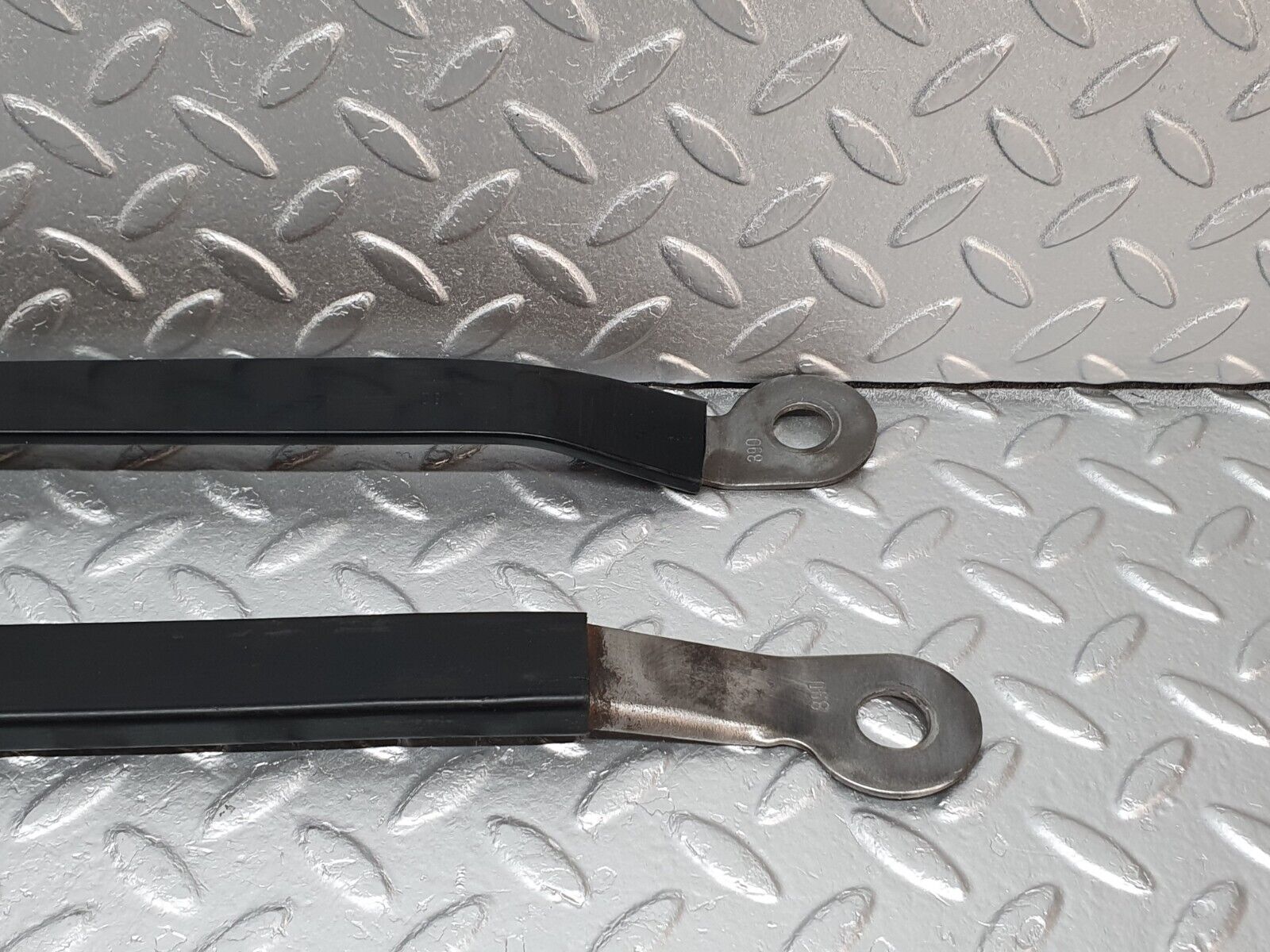 40783 Mercedes-Benz W123 300D Seat Belt Runner Pair