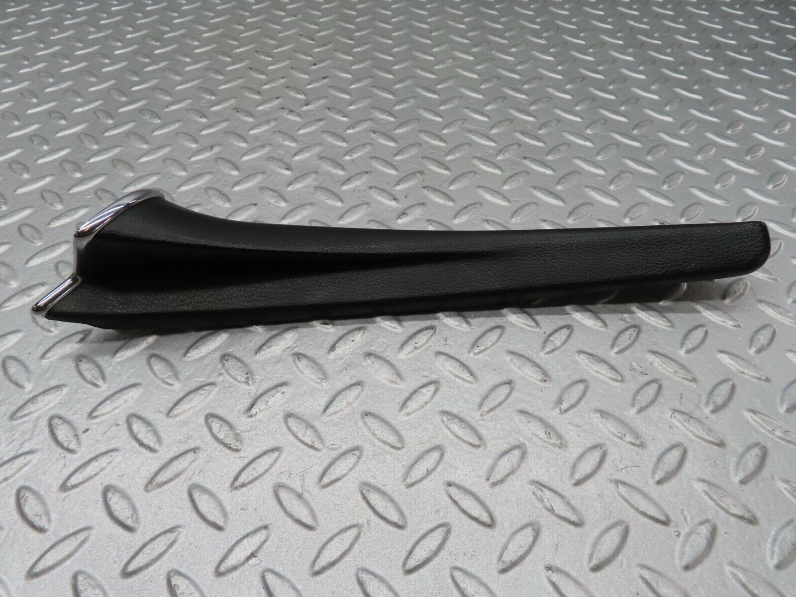 14222 Mercedes-Benz W116 350SE Front Right Door Trim Interior Black
