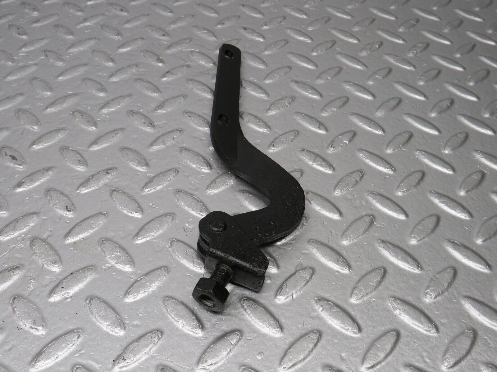 40410 Mercedes-Benz W110 230 Trunk Hinge Left Side