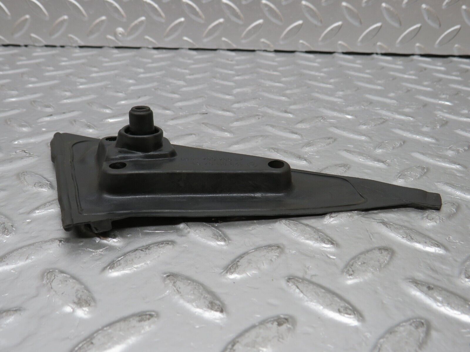 31029 Mercedes-Benz W123 230E Right Wing Mirror Rubber Cover 1238110461