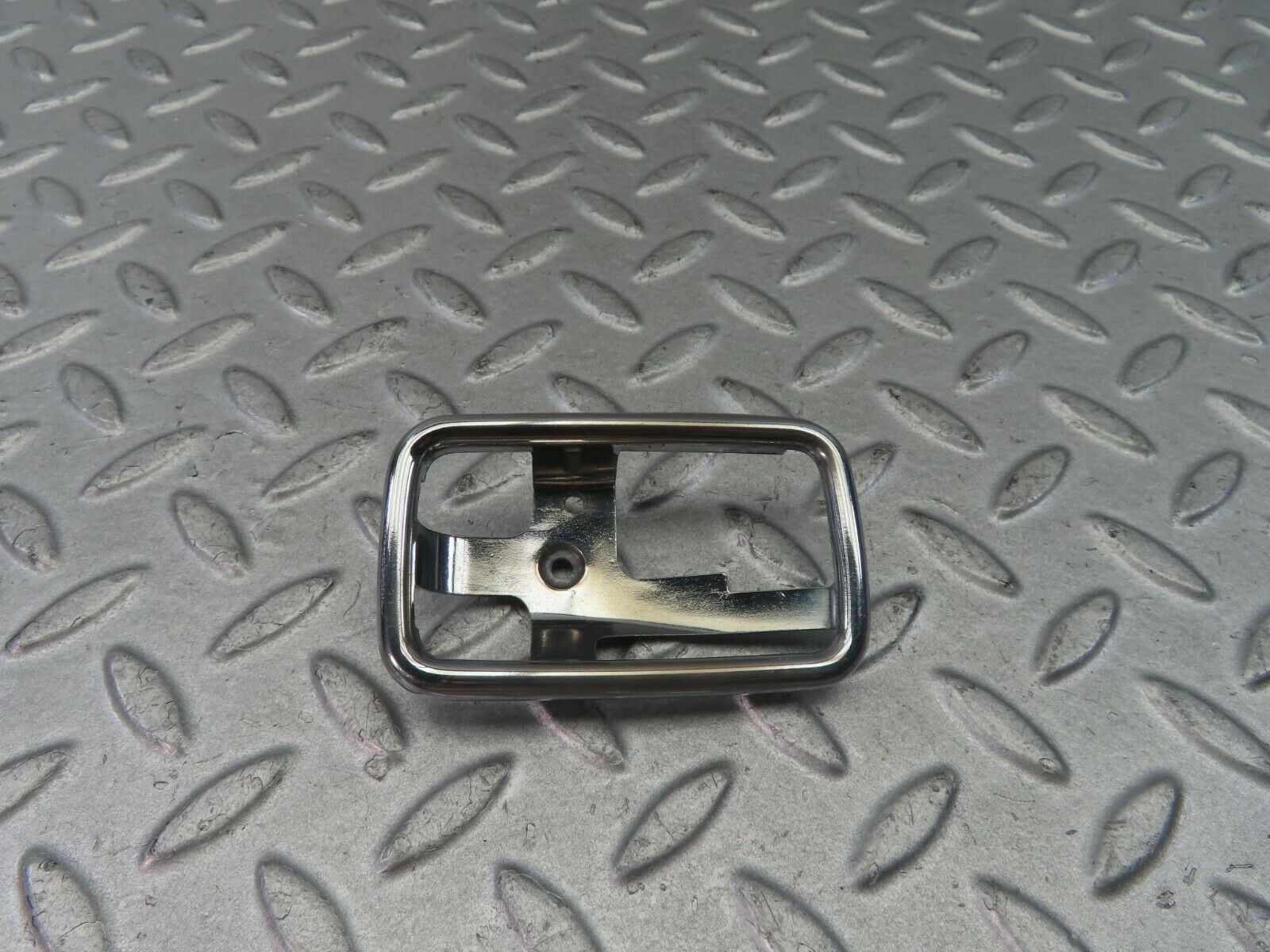 8638 Mercedes-Benz W108 Chrome Frame For Door Opener Left 1087660511