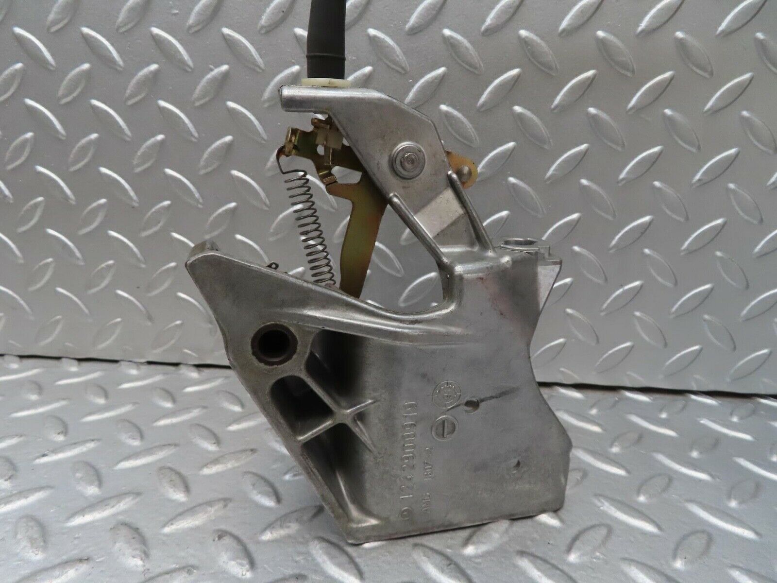 14692 Mercedes-Benz W201 190E Brake Pedal Bracket 1242900919