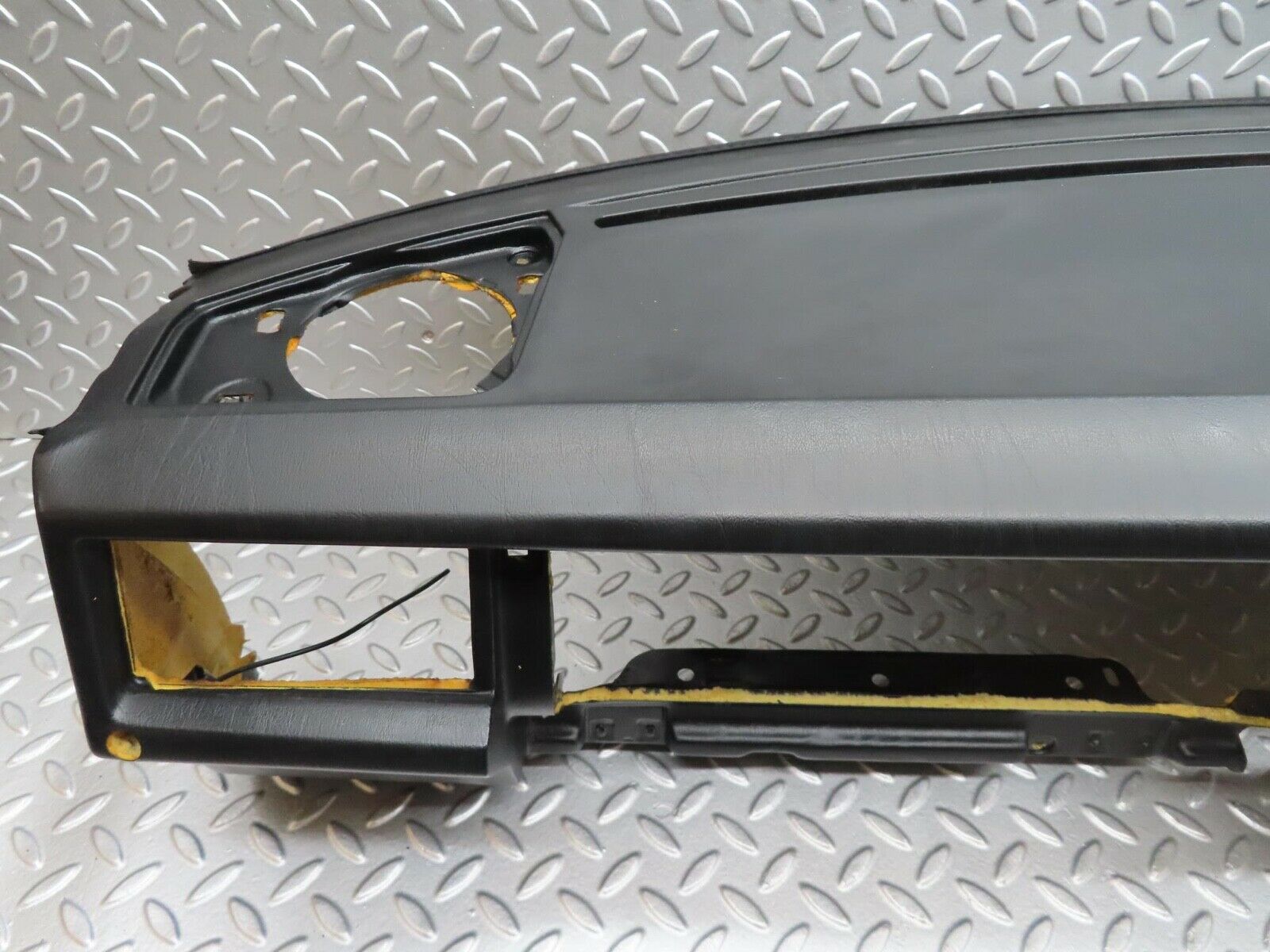 14570 Mercedes-Benz W201 190E Dashboard Black