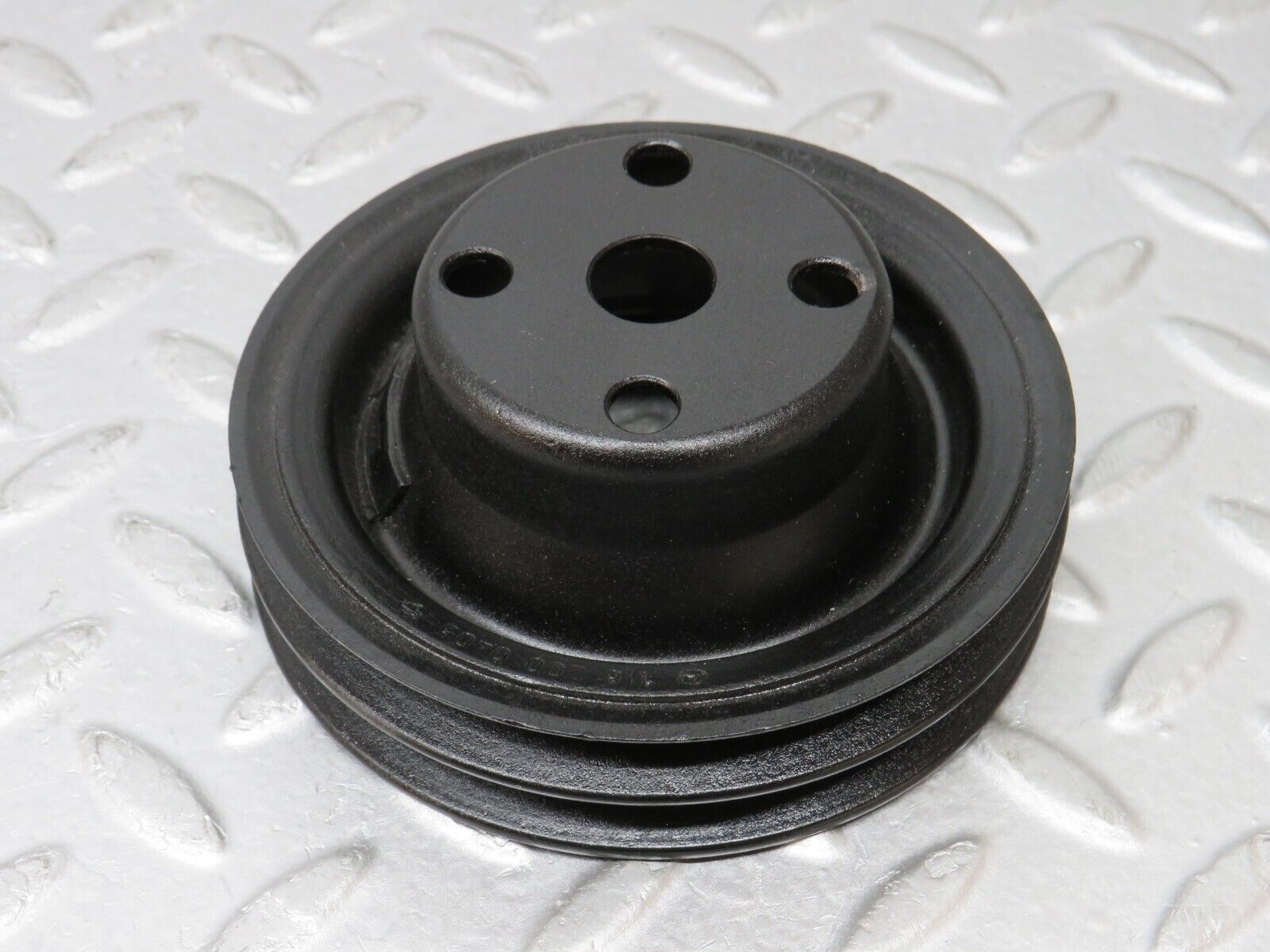 36348 Mercedes-Benz W126 420SE Water Pump Pulley 1162000405