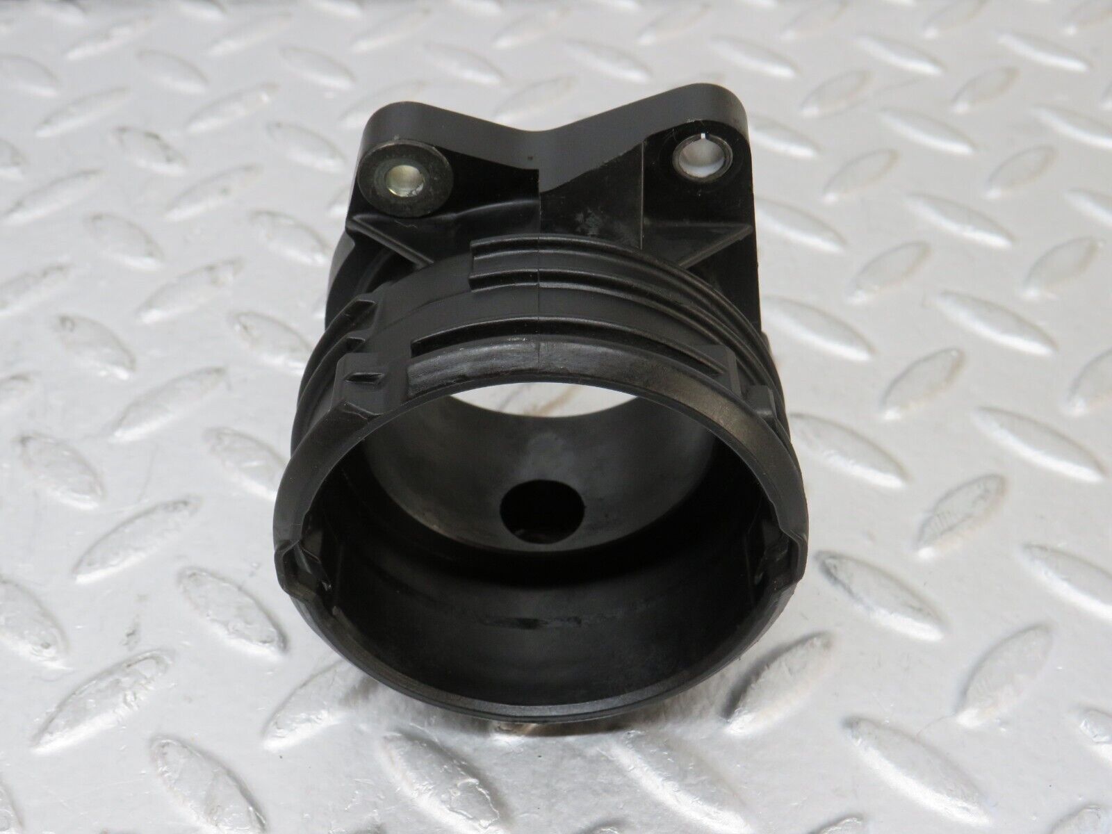 35143 Mercedes-Benz W221 Air Intake Sensor Housing 6420900144