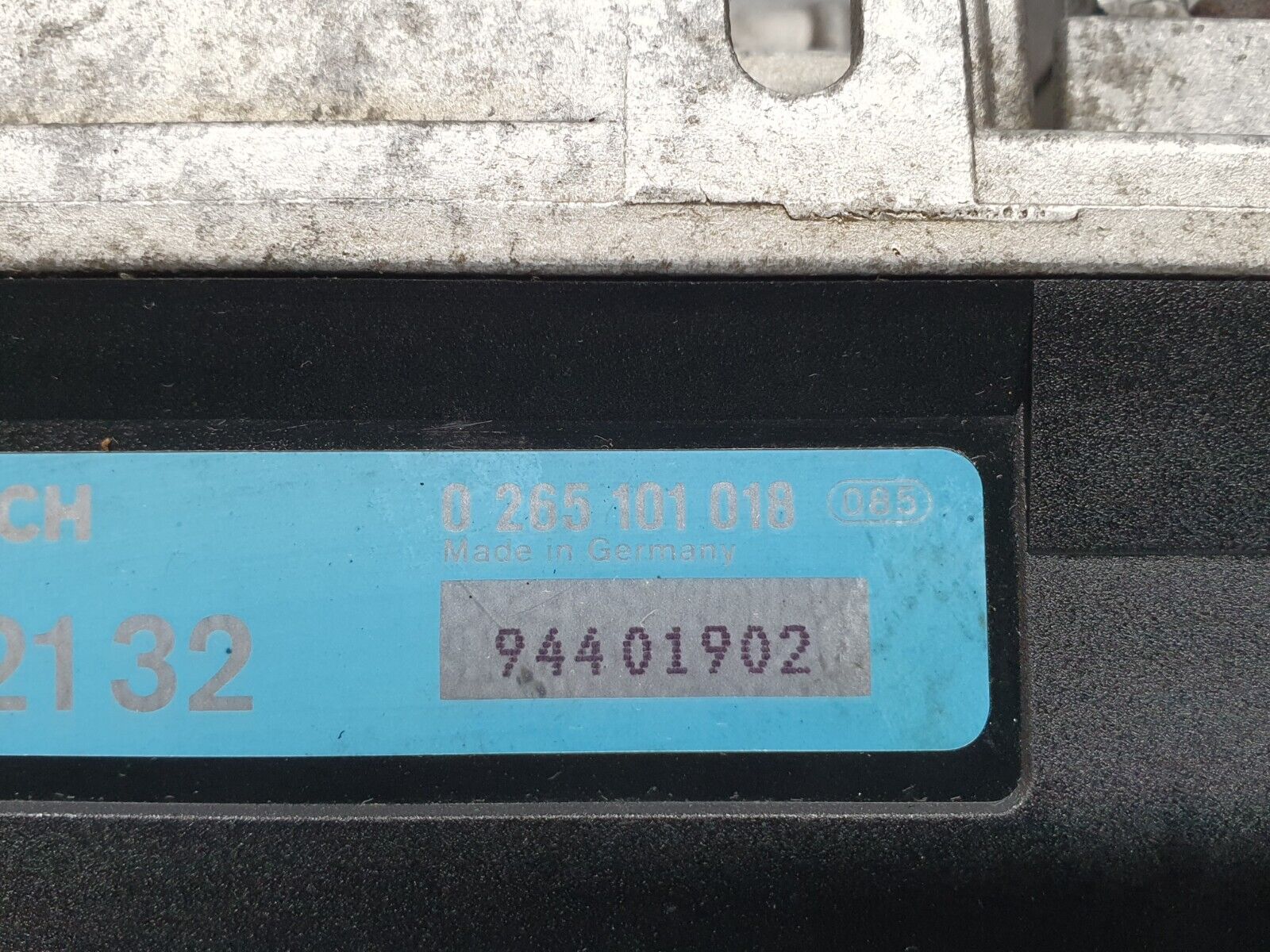 41084 Mercedes-Benz W126 300SE ABS Control Unit Bosch 0055452132 0265101018