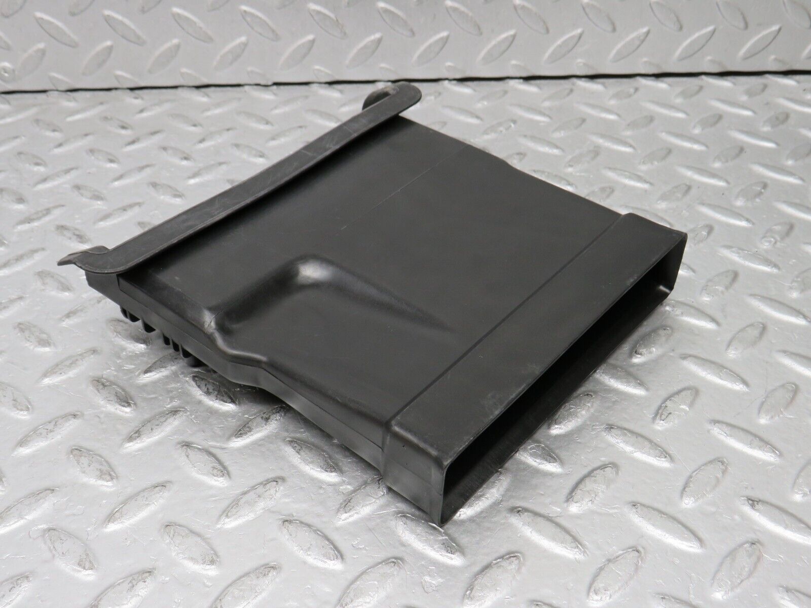 37957 Mercedes-Benz A124 320E Cabriolet Ventilation Air Duct Under Seat 1248312946