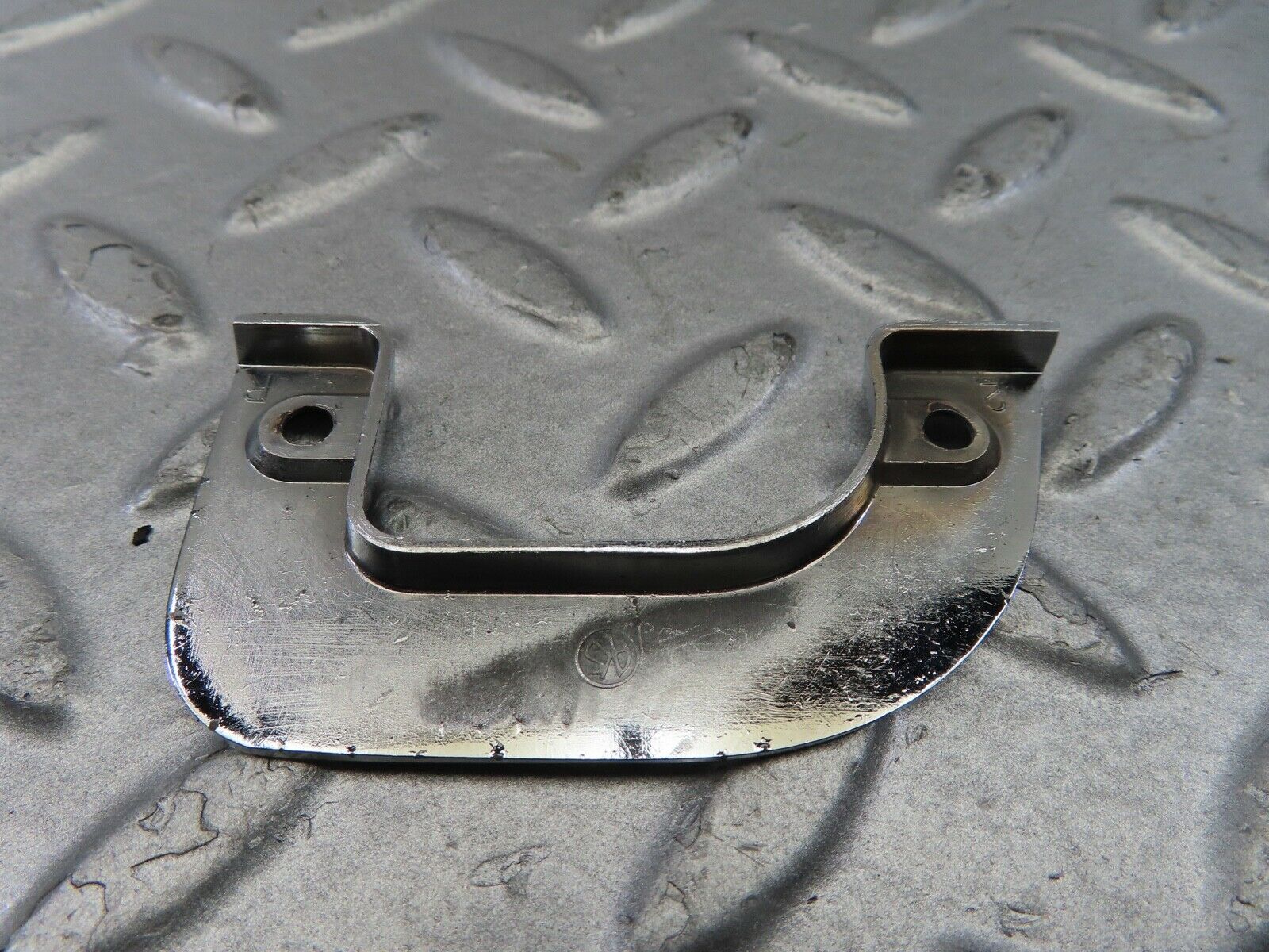 9224 Mercedes-Benz W115 Right Interior Chrome Door Latch Trim