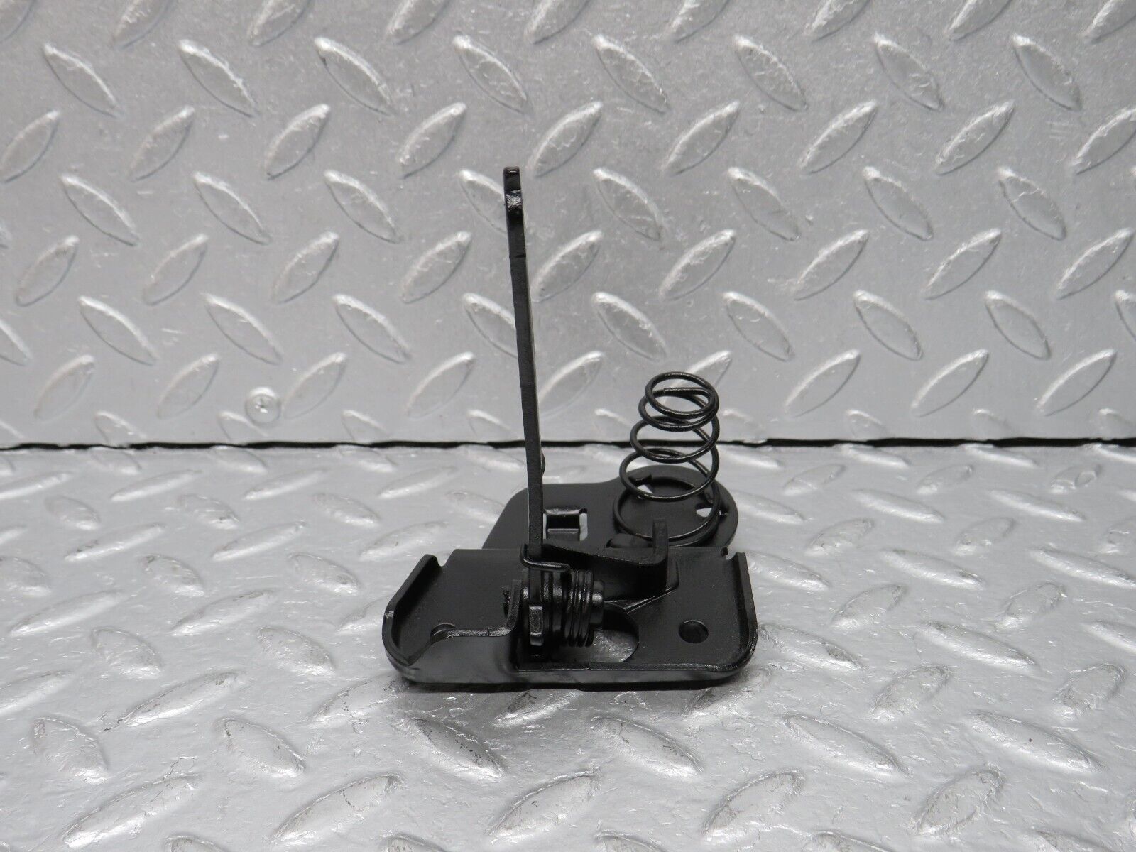 38528 Mercedes-Benz R129 280SL Coupe Bonnet Release Latch 1298800064