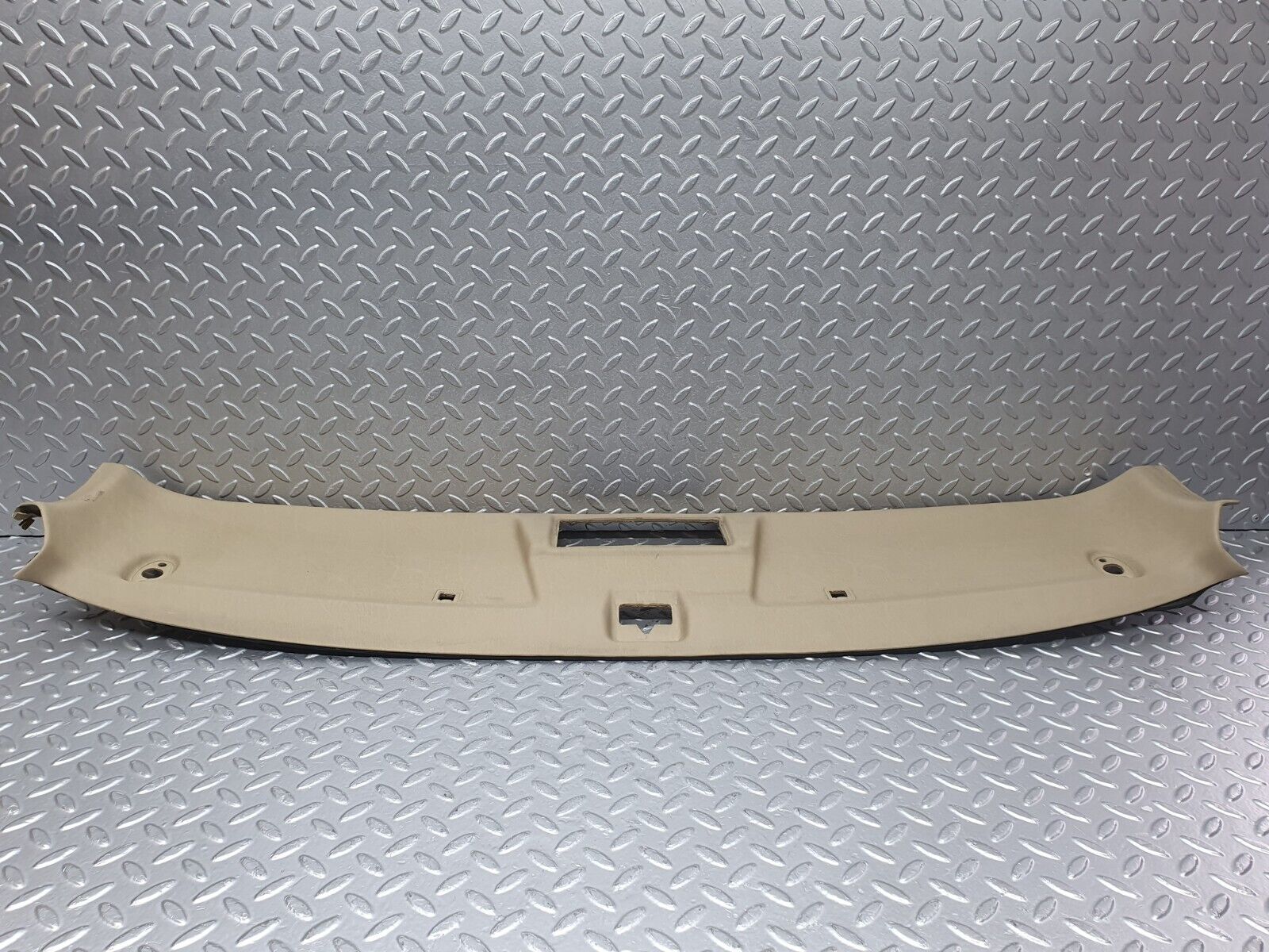 40980 Mercedes-Benz W126 300SE Headlining Roof Panel Beige