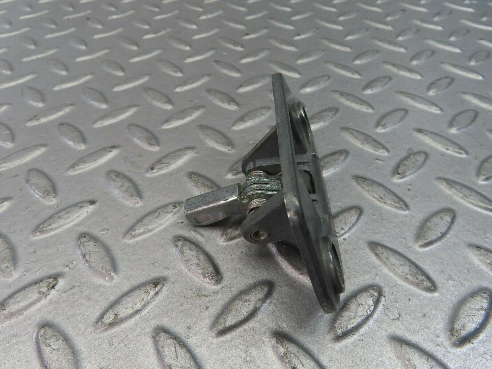 9163 Mercedes-Benz W108 Boot Latch Lock