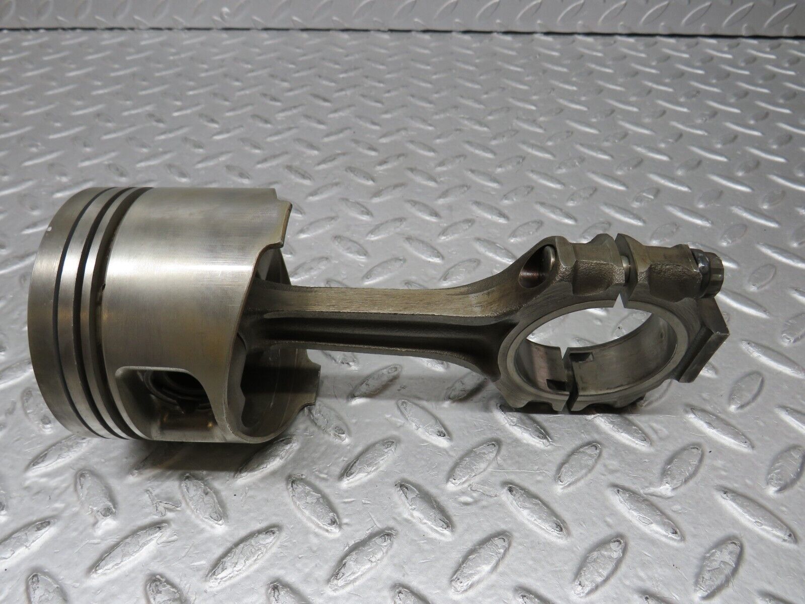 37127 Mercedes-Benz C126 420SEC Coupe Piston With Connecting Rod 92.005 mm