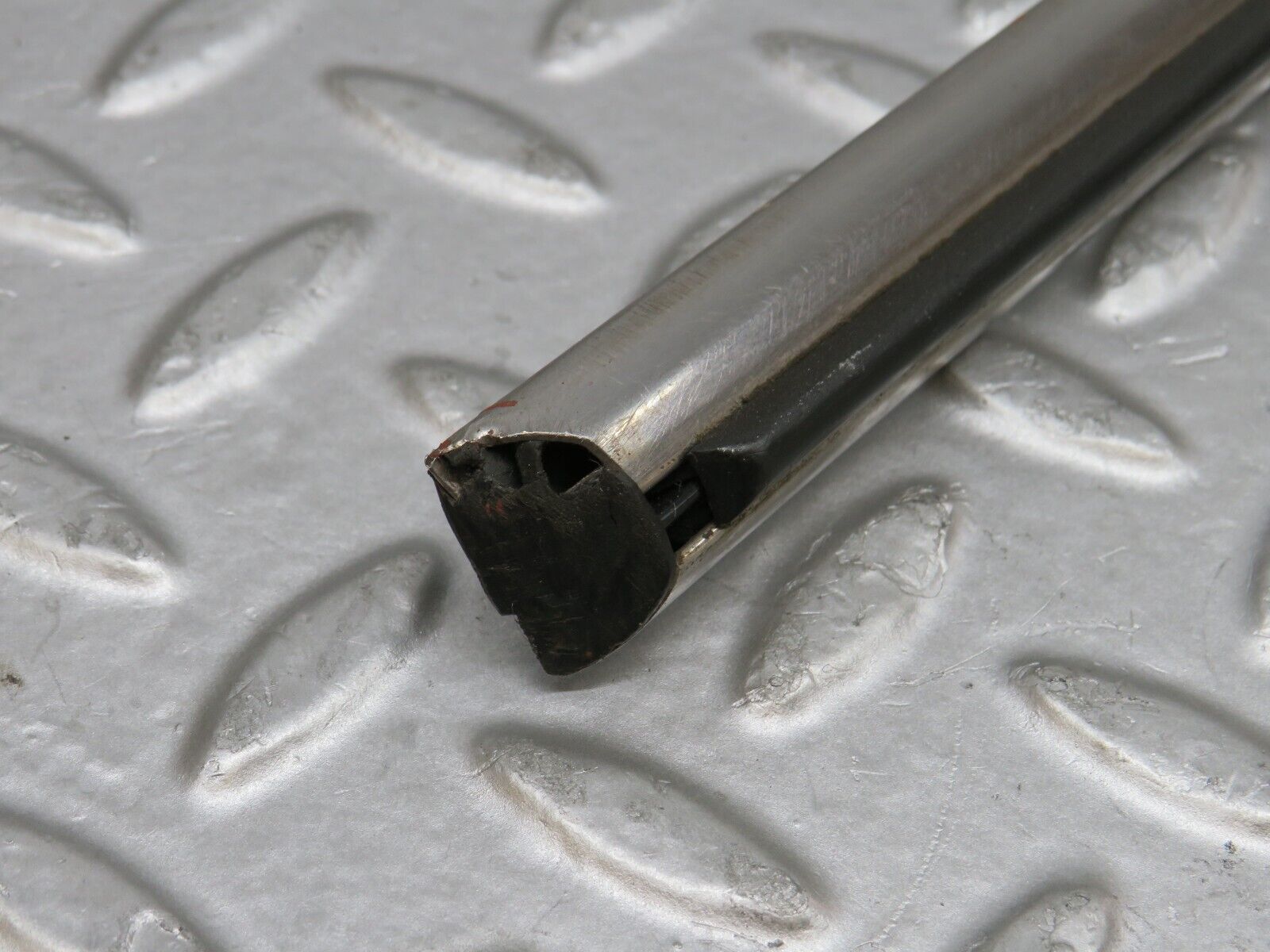 35774 Mercedes-Benz W108 Front Left Door Centre Moulding Trim