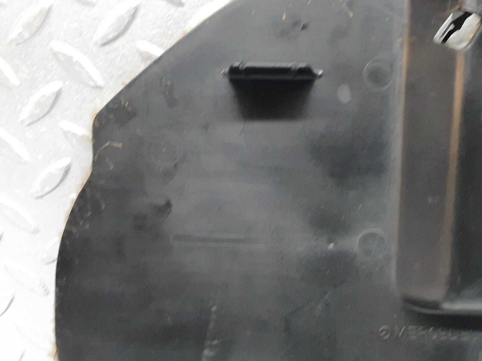 41153 Mercedes-Benz W126 300SE Kick Panel Left Side Beige 1266880306