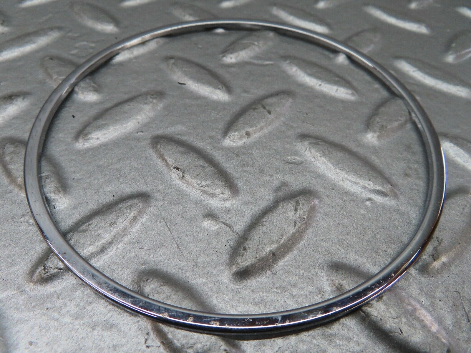 18357 Mercedes-Benz W115 Instrument Cluster Glass With Rings