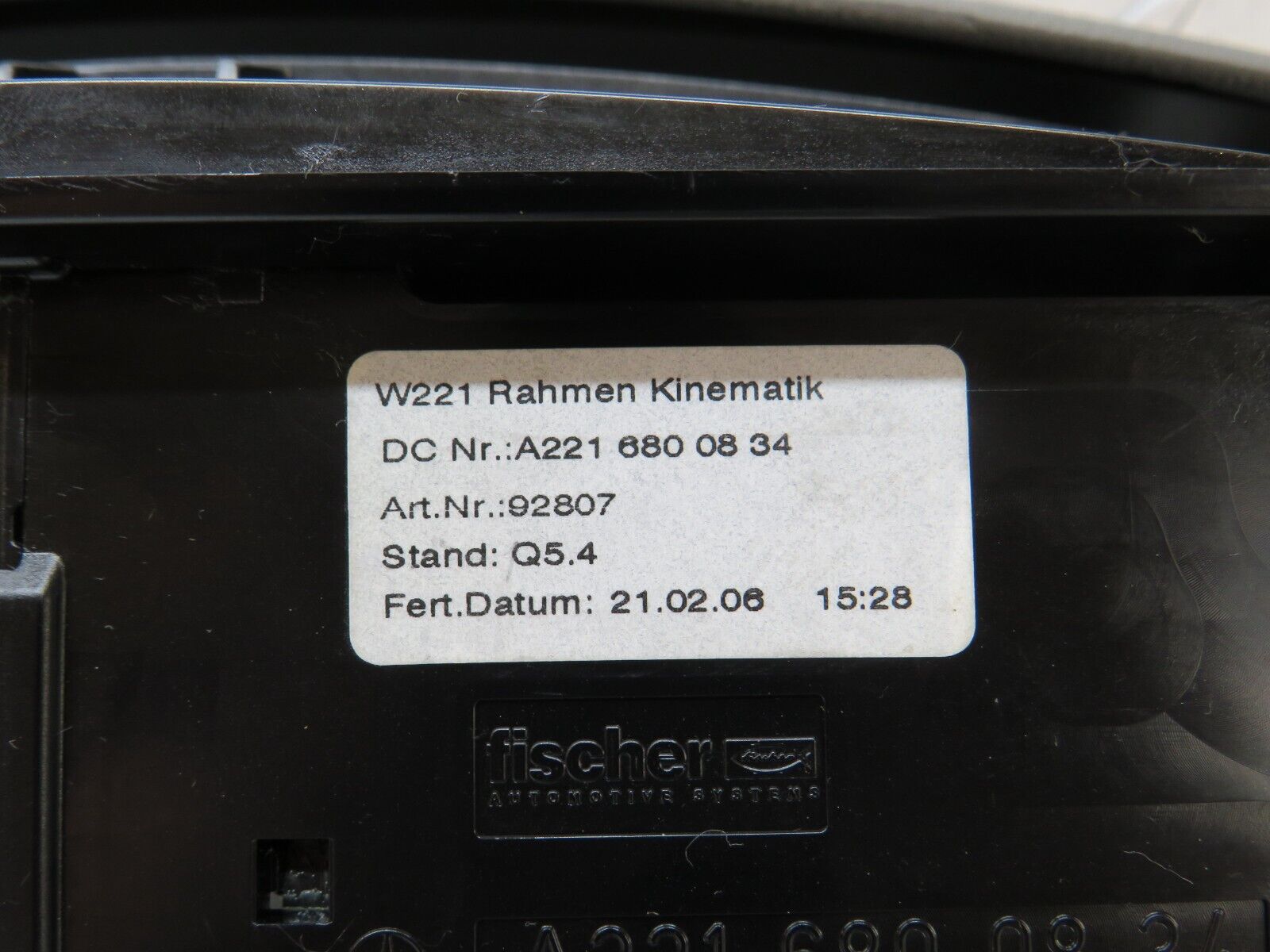 35194 Mercedes-Benz W221 Centre Console CD Player Cover 2216800834