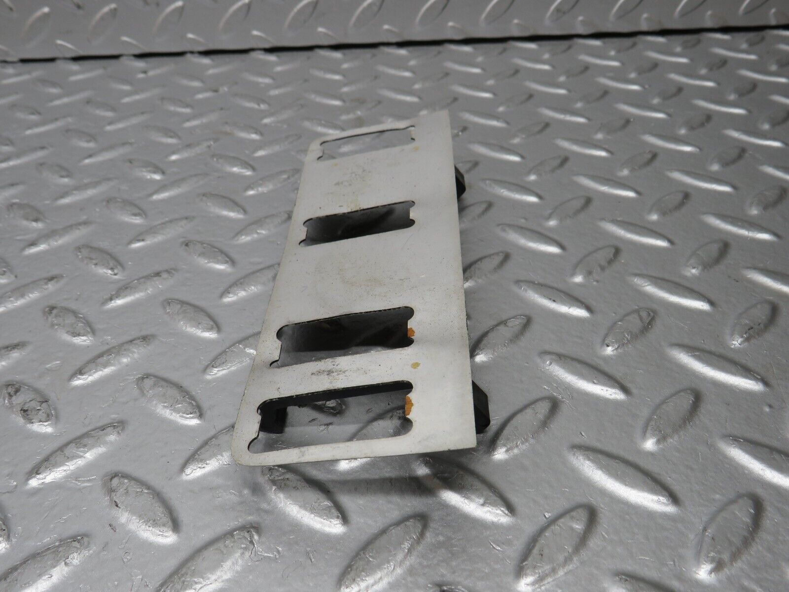 32214 Mercedes-Benz W123 230E Dashboard Switch Console Wood Trim