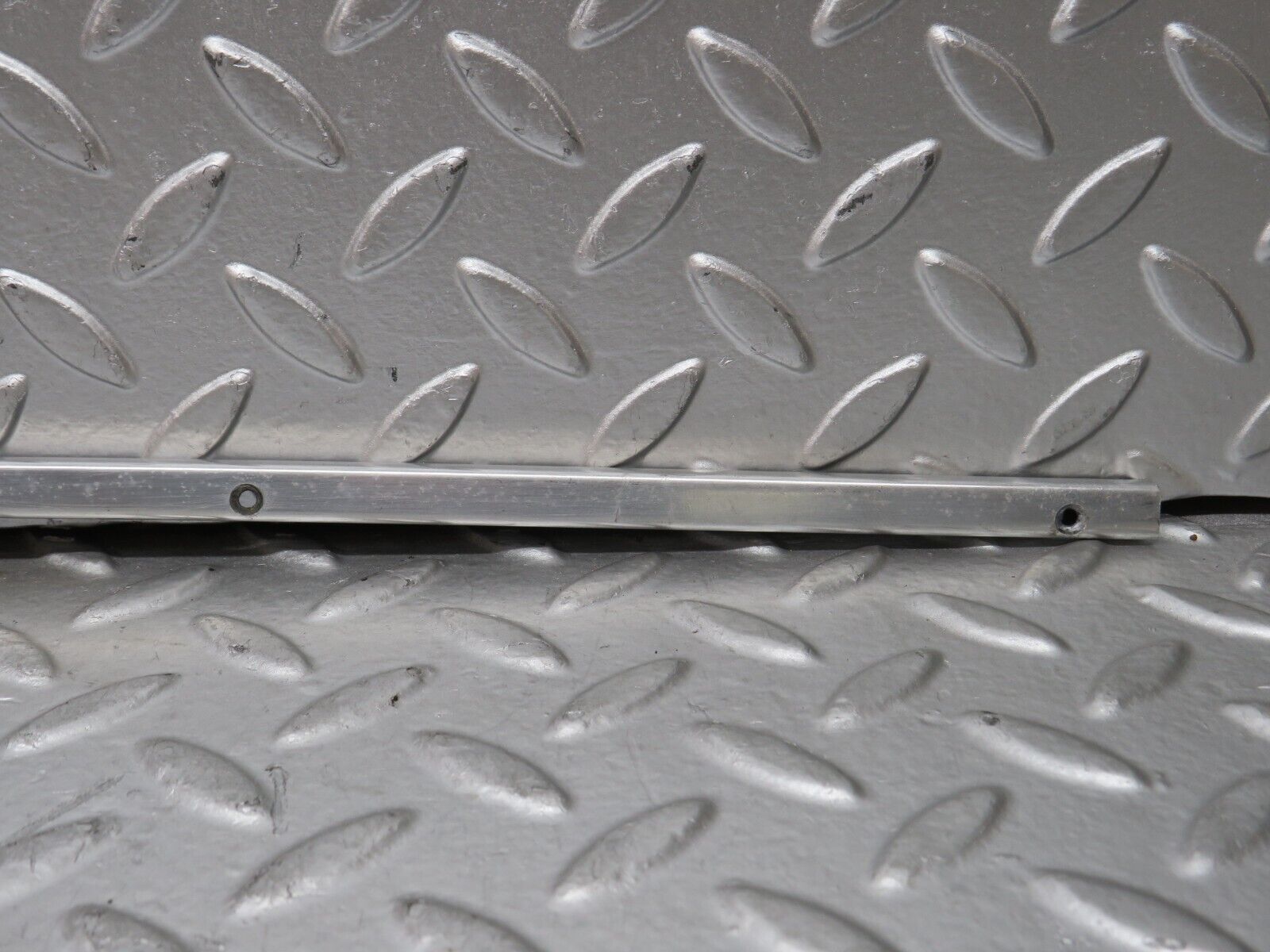 28881 Mercedes-Benz W123 230E Sunroof Chrome Trim