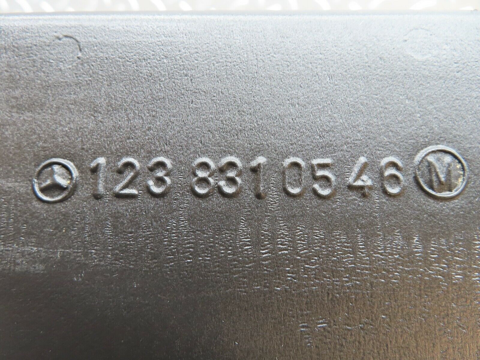 21161 Mercedes-Benz W123 230E Air Duct Heater Ventilation Left 1238310546