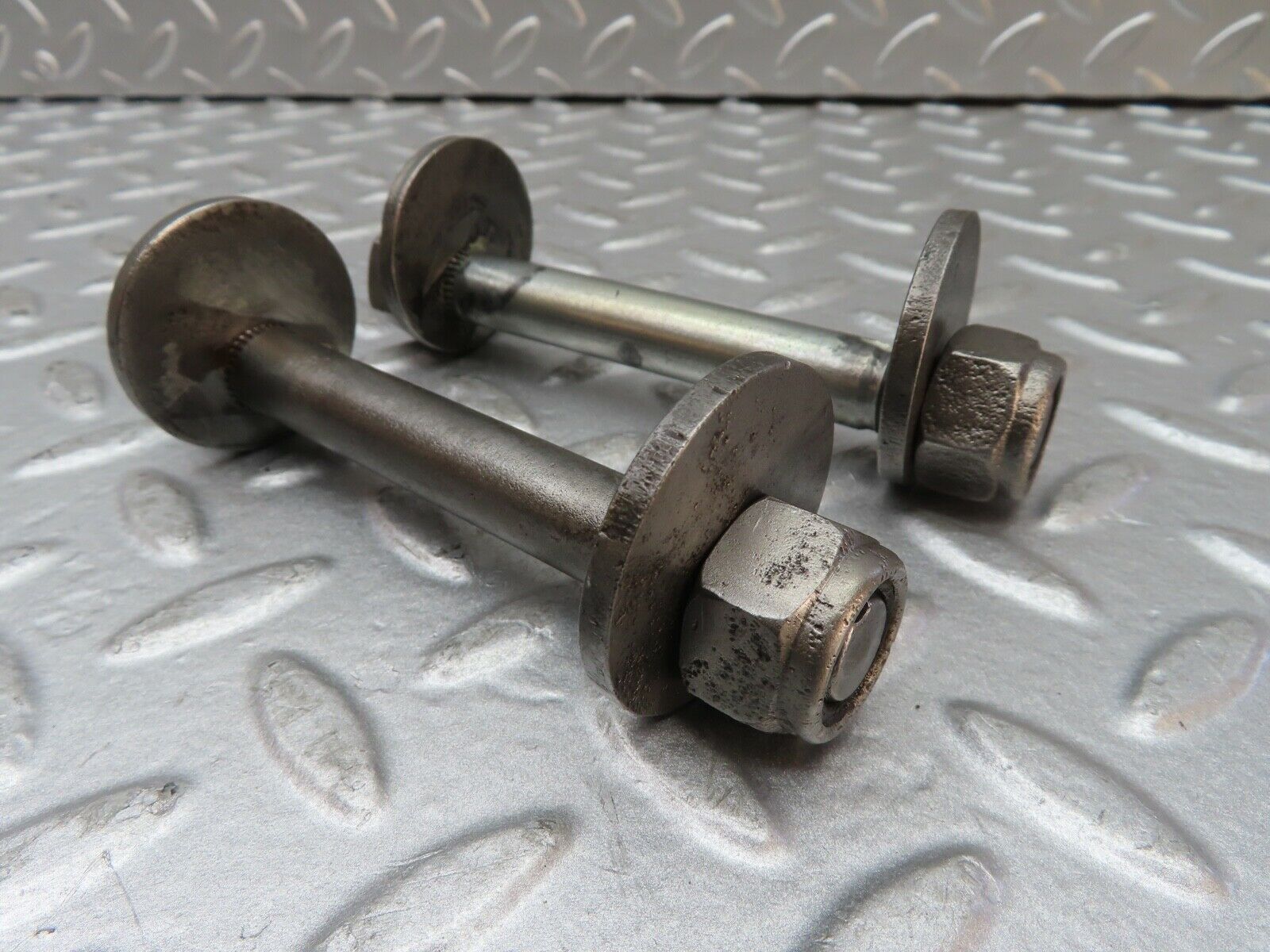 20436 Mercedes-Benz W114 280CE Coupe Front Lower Control Arm Eccentric Bolt Pair