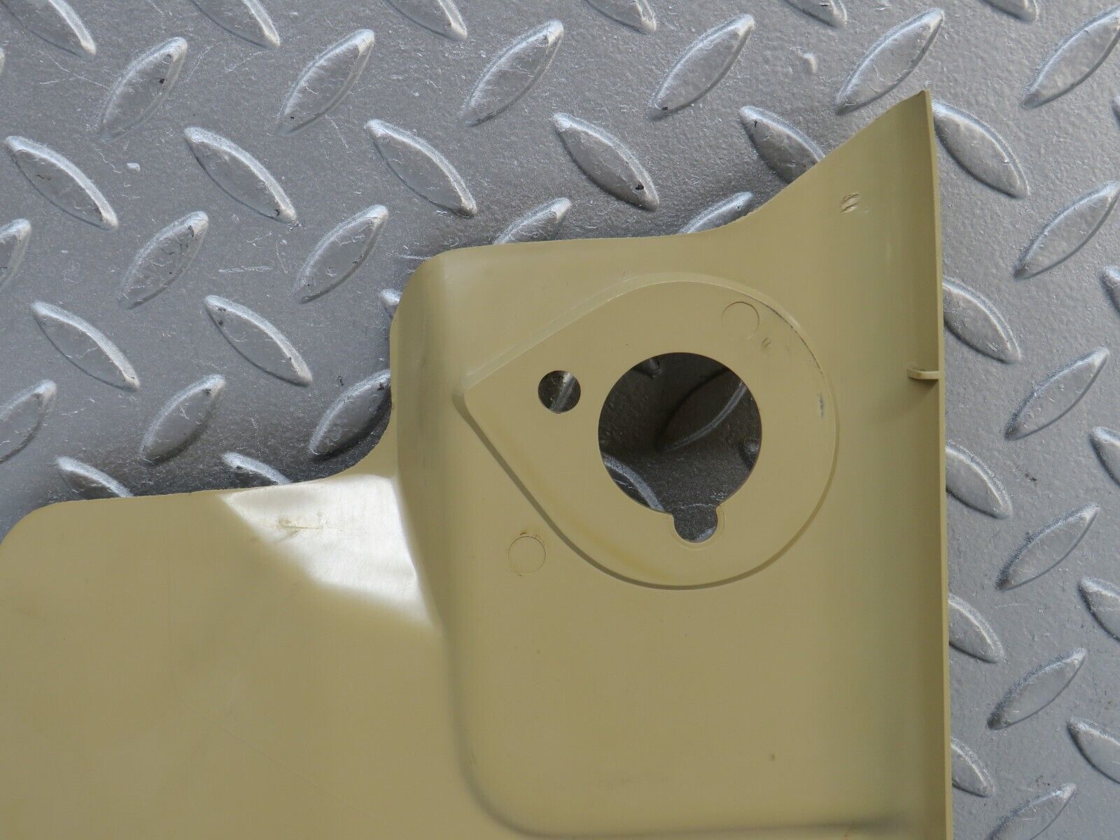 36483 Mercedes-Benz W201 190E 2.0L Kick Panel Left Side Beige 2016880506