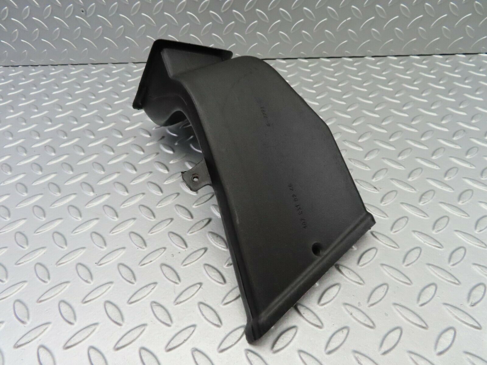 6974 Mercedes-Benz C107 350SLC Coupe Floor Ventillation Duct Right 1078310246