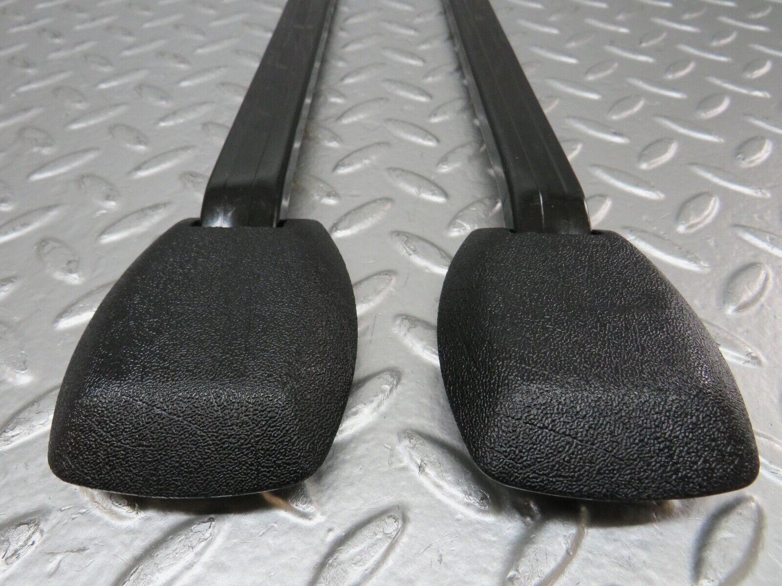 25177 Mercedes-Benz W201 190E Seat Belt Runner Pair
