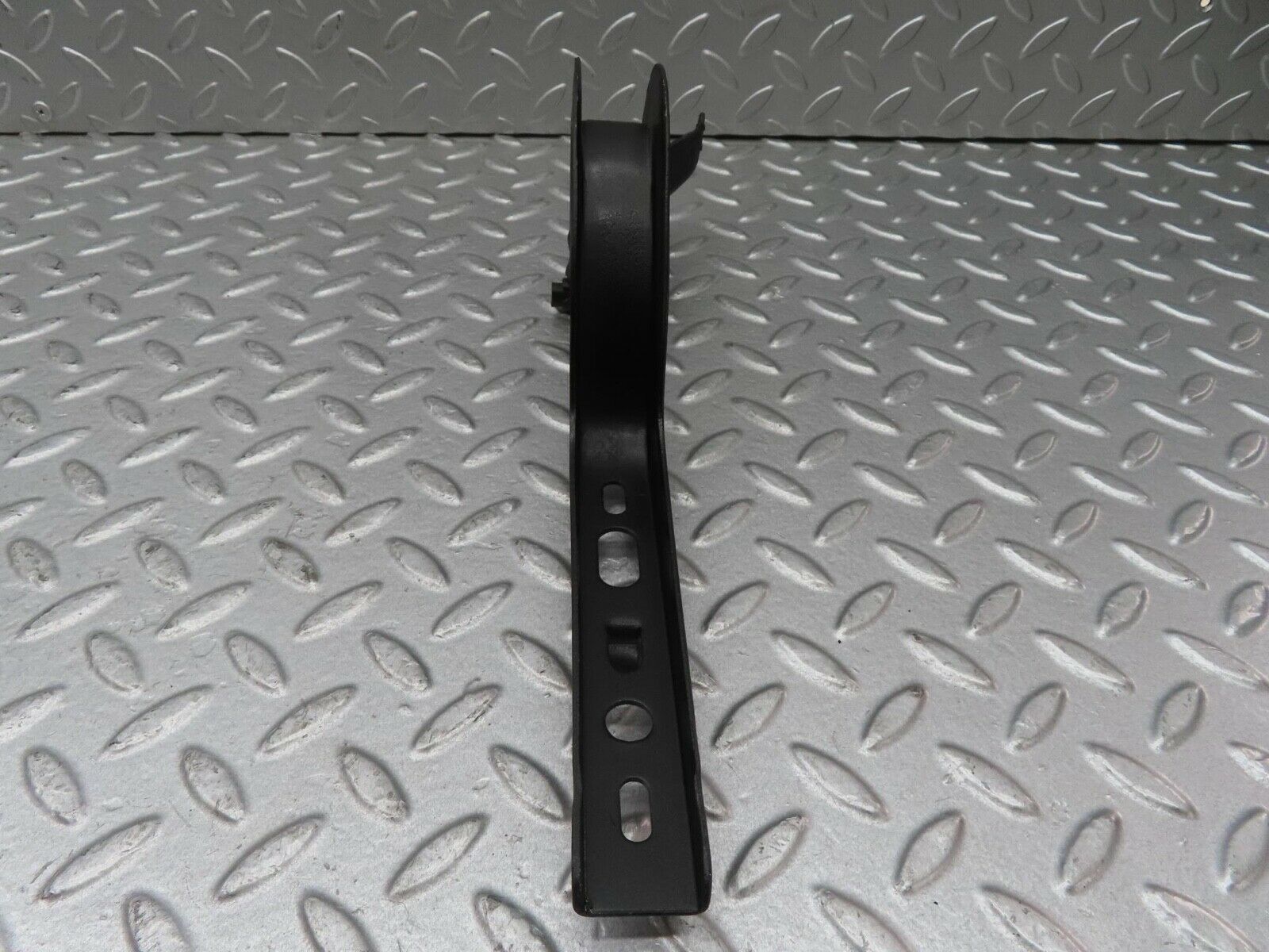 13536 Mercedes-Benz W123 200 Trunk Lid Hinge Left Side 1237500187