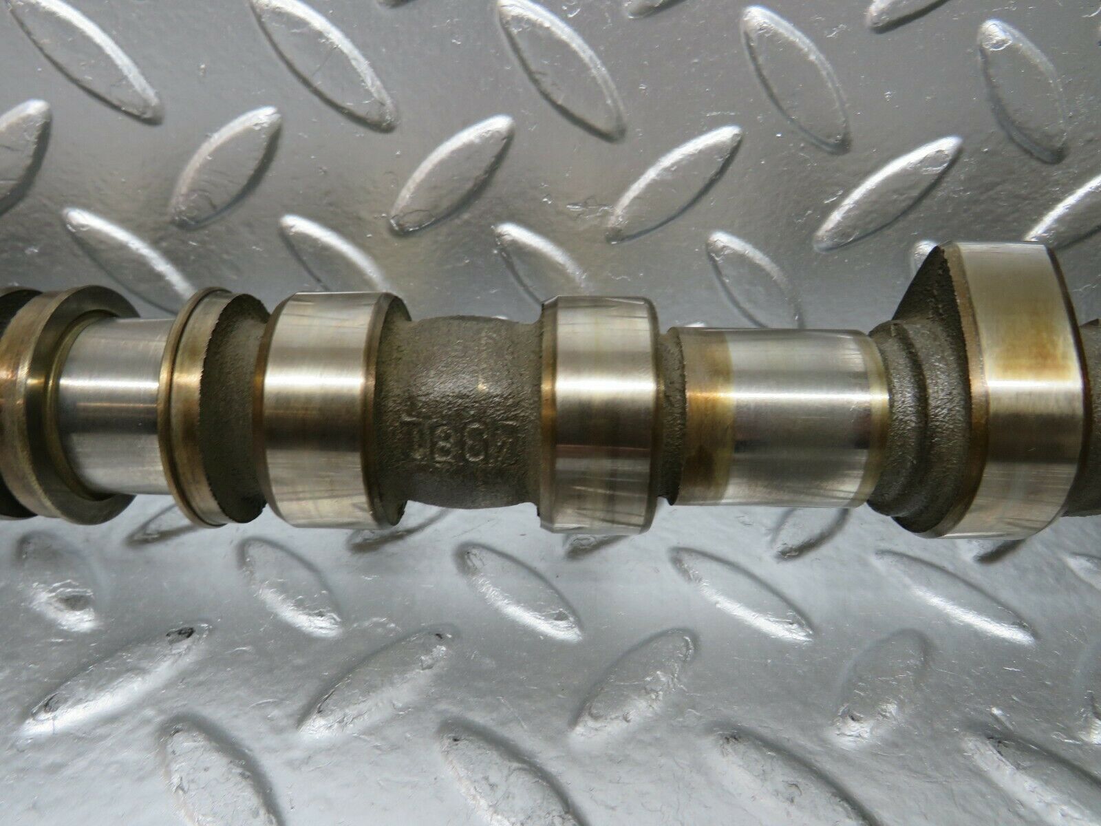 24424 Mercedes-Benz S124 220TE Wagon Camshaft Right Side Exhaust 1111701