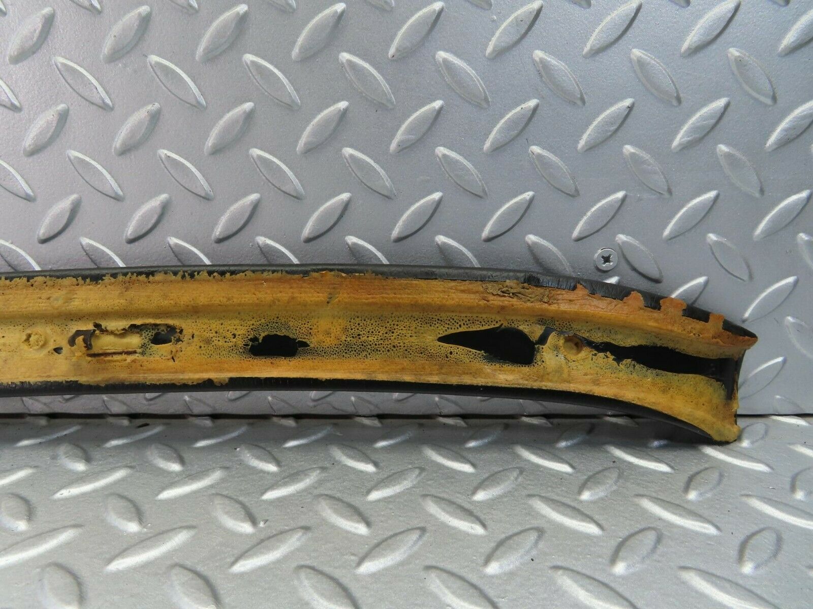 7859 Mercedes-Benz W115 220D Interior Roof Panel Trim