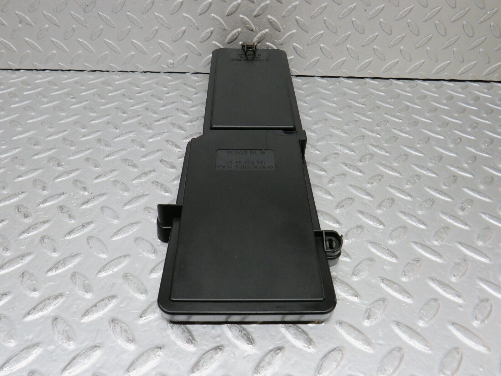 37959 Mercedes-Benz A124 320E Cabriolet Fuse Box Lid 1245452700 1245400282 1245400182