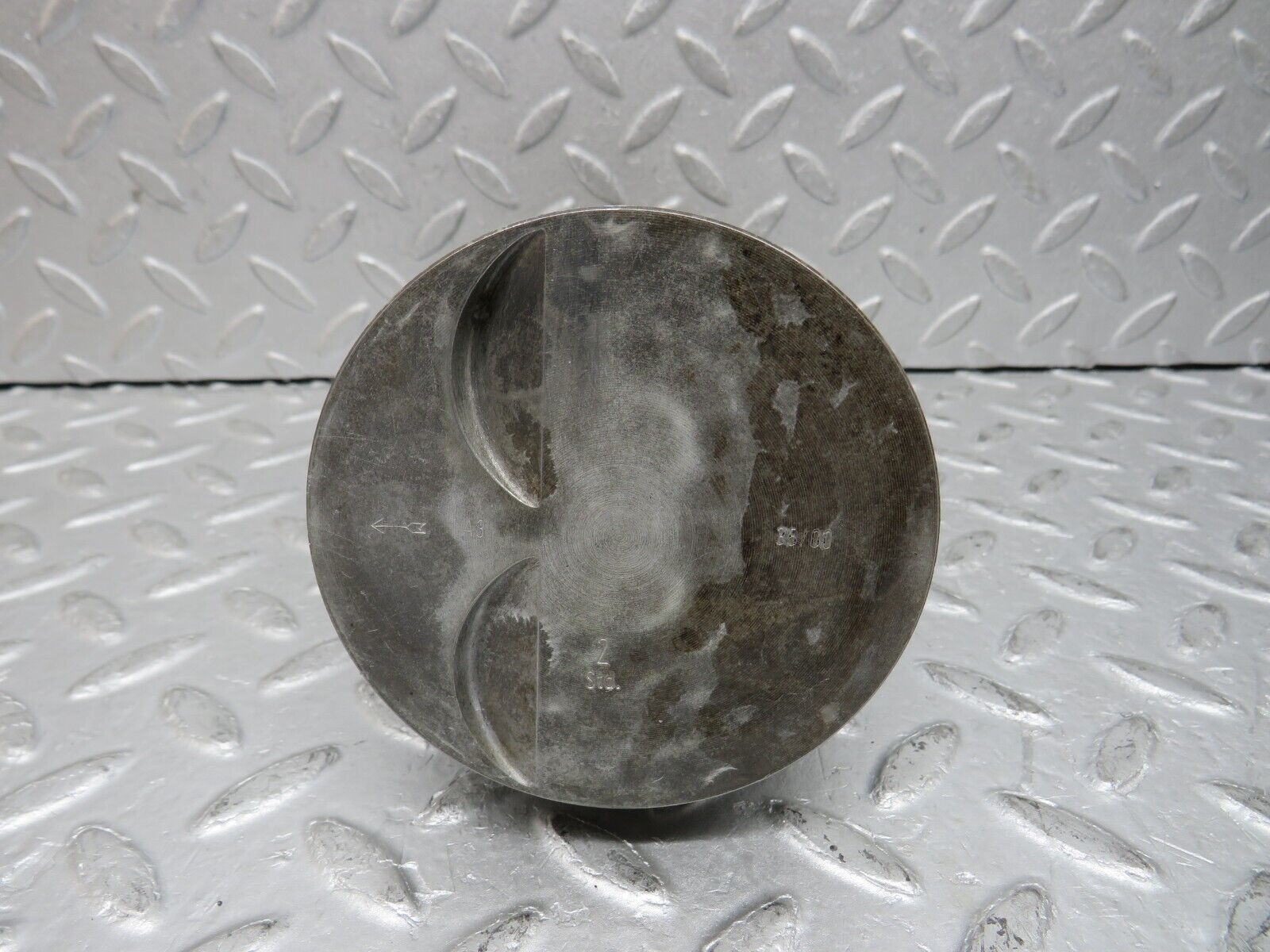 37625 Mercedes-Benz W109 300SEL Piston With Connecting Rod 91.5 mm