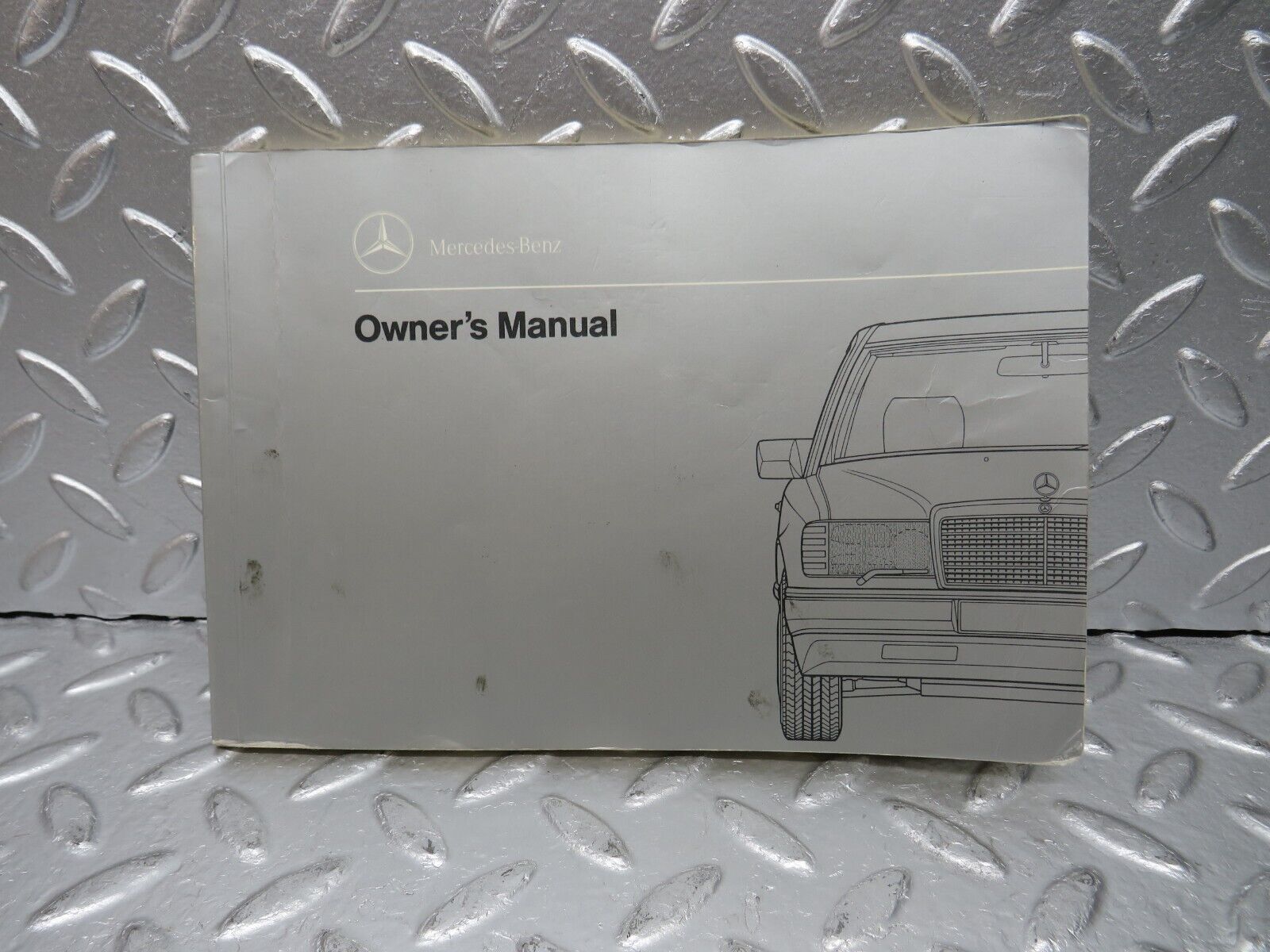30535 Mercedes-Benz W124 230E Owners Manual 1245844483