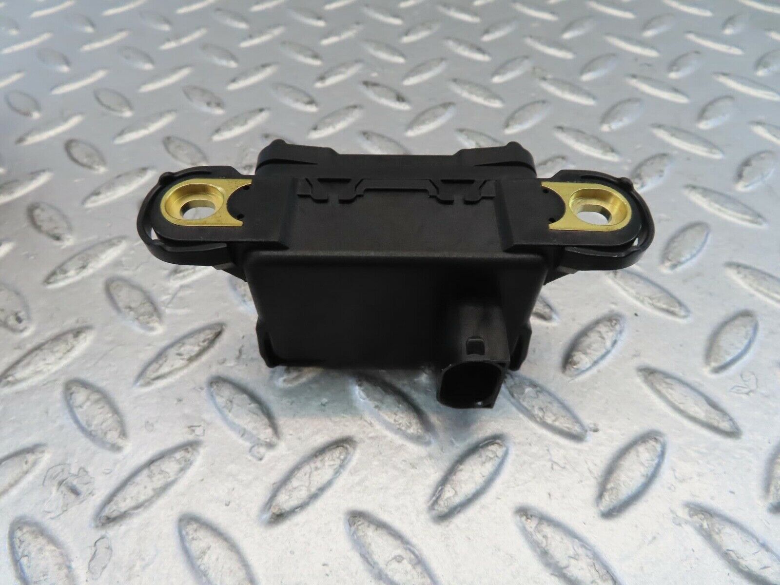 11090 Mercedes-Benz W221 S320 ESP Yaw Rate Sensor 0045422118