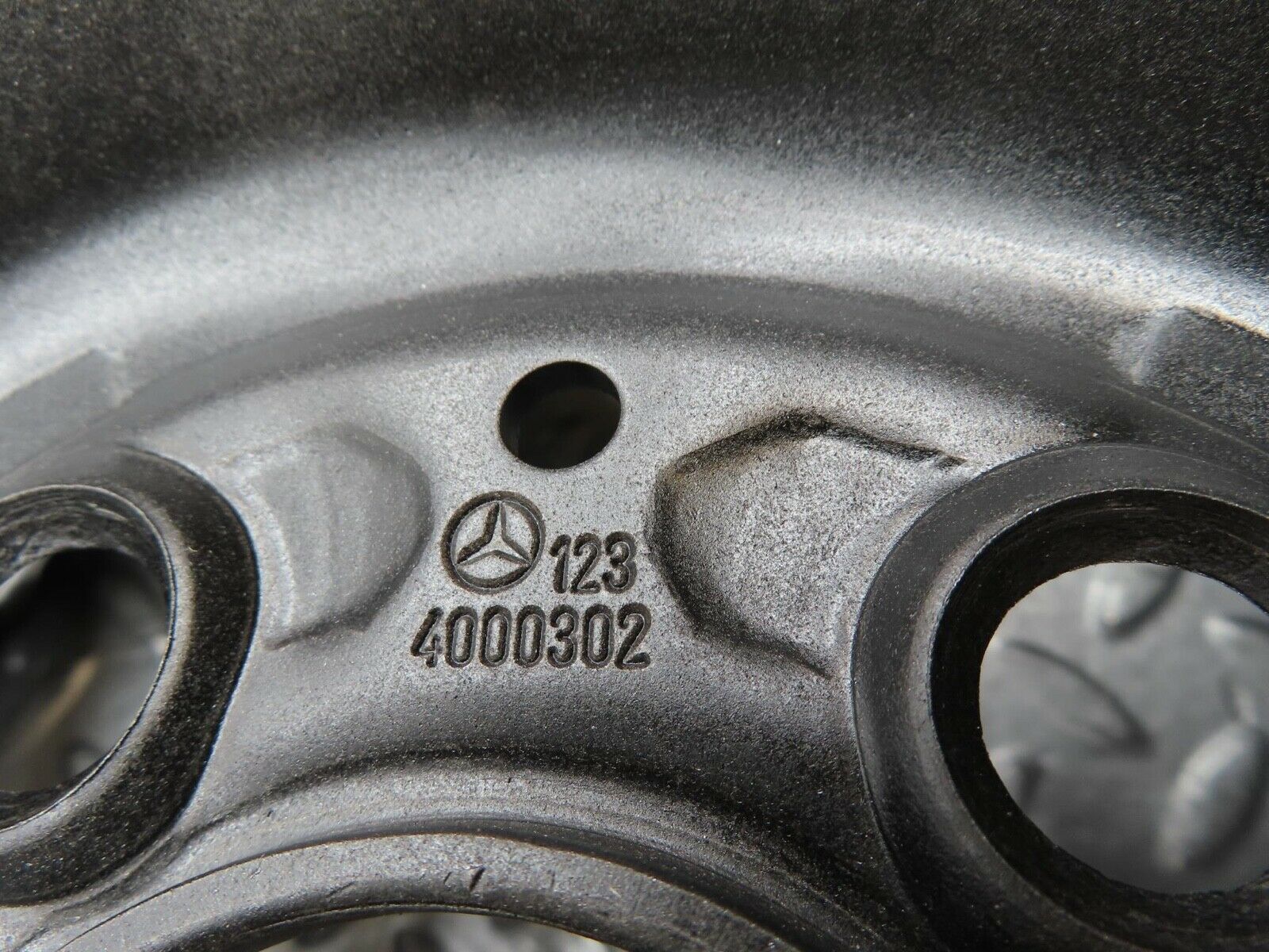 13232 Mercedes-Benz Steel Wheel 5.5Jx14H2 ET30 5x112 1234000302