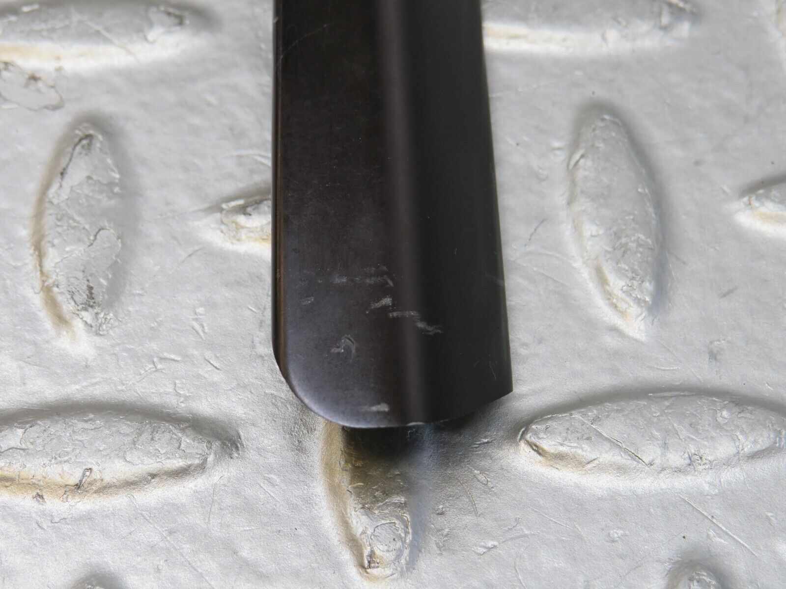 35081 Mercedes-Benz W210 320E Rear Right Door Window Exterior Trim