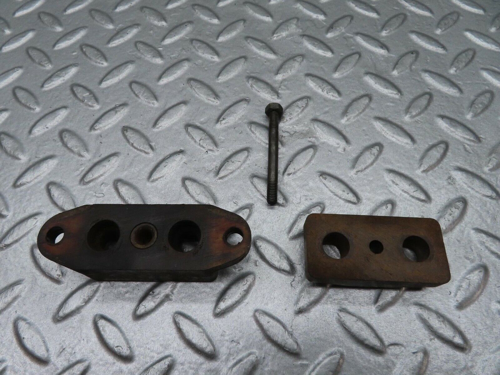 12839 Mercedes-Benz W111 220SE Fuel Injector Bracket