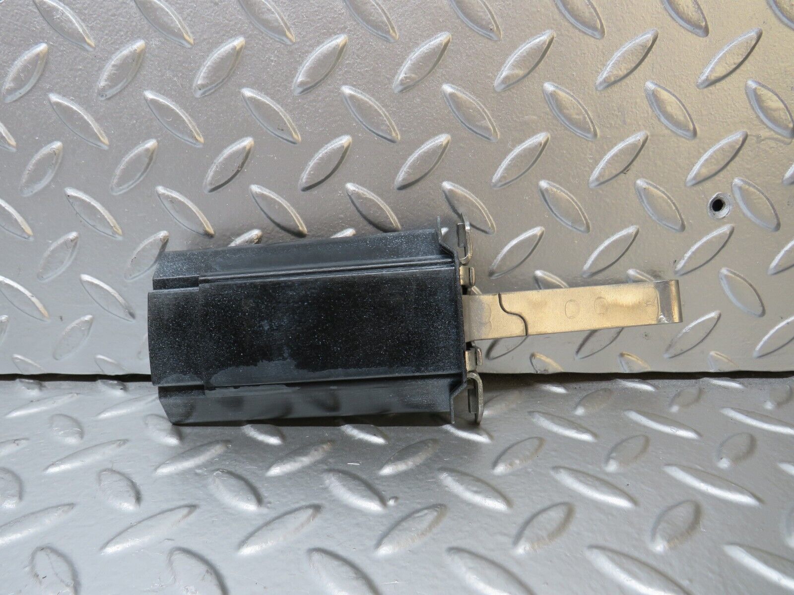 30264 Mercedes-Benz W124 230E Door Safety Check Strap