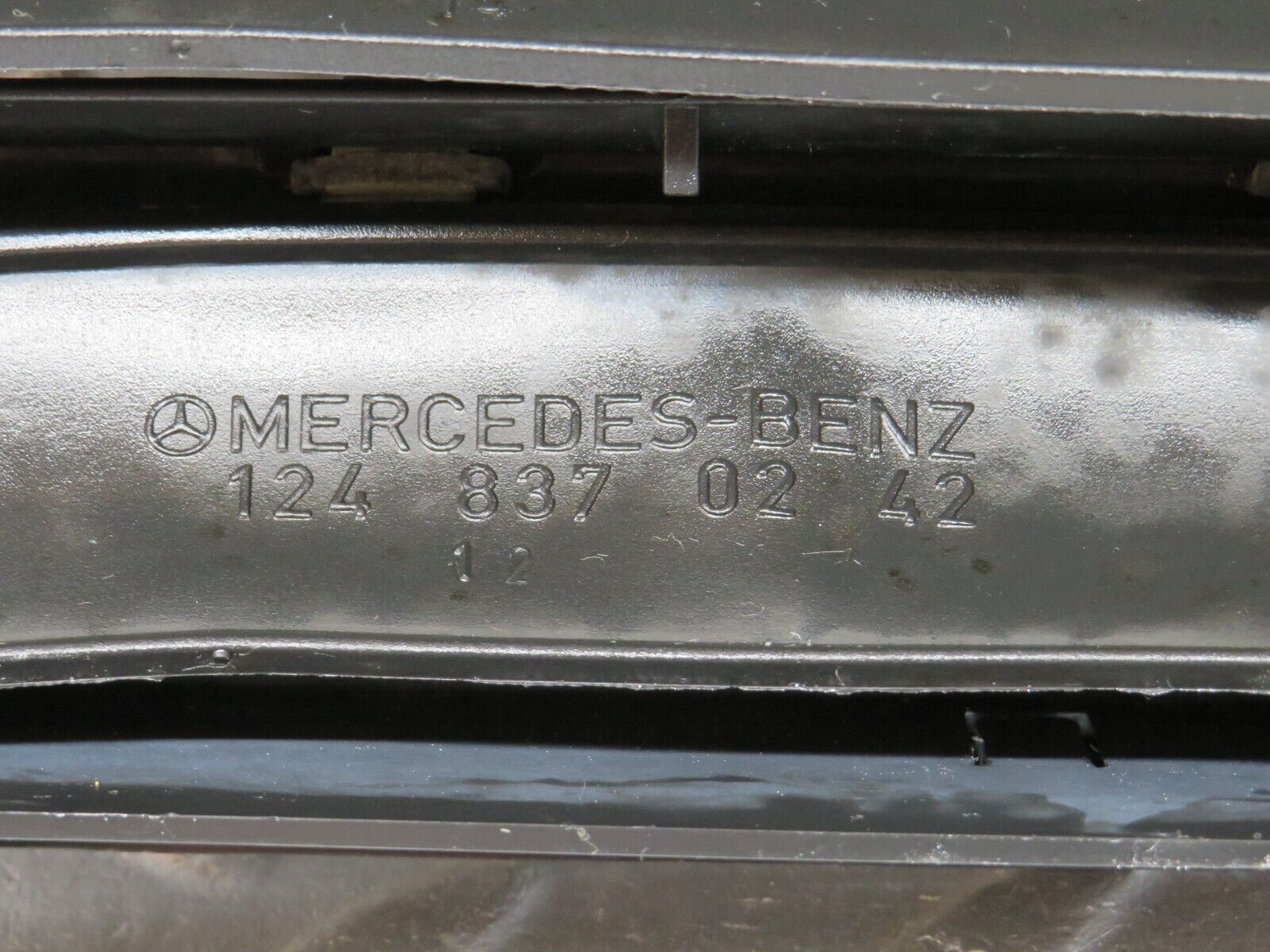 38270 Mercedes-Benz R129 280SL Coupe Air Intake Vent 1248370230