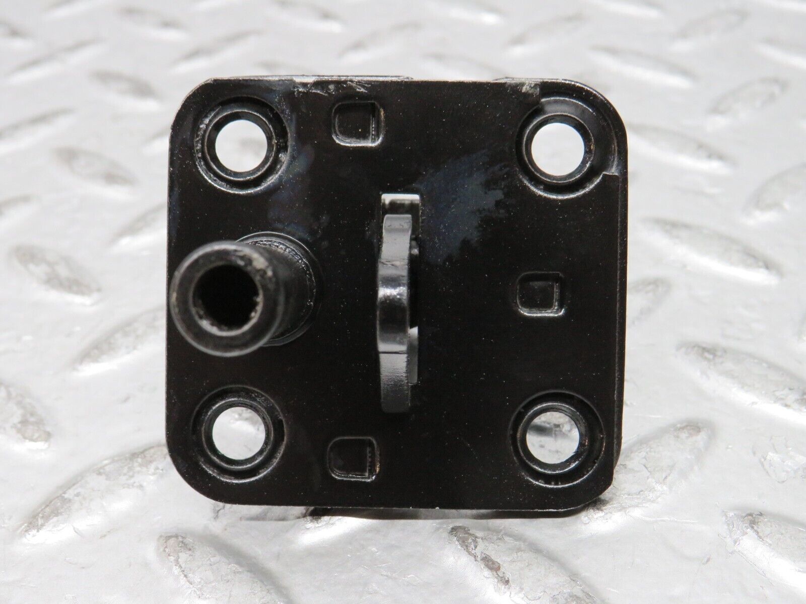 28758 Mercedes-Benz W123 230E Bonnet Lock Latch