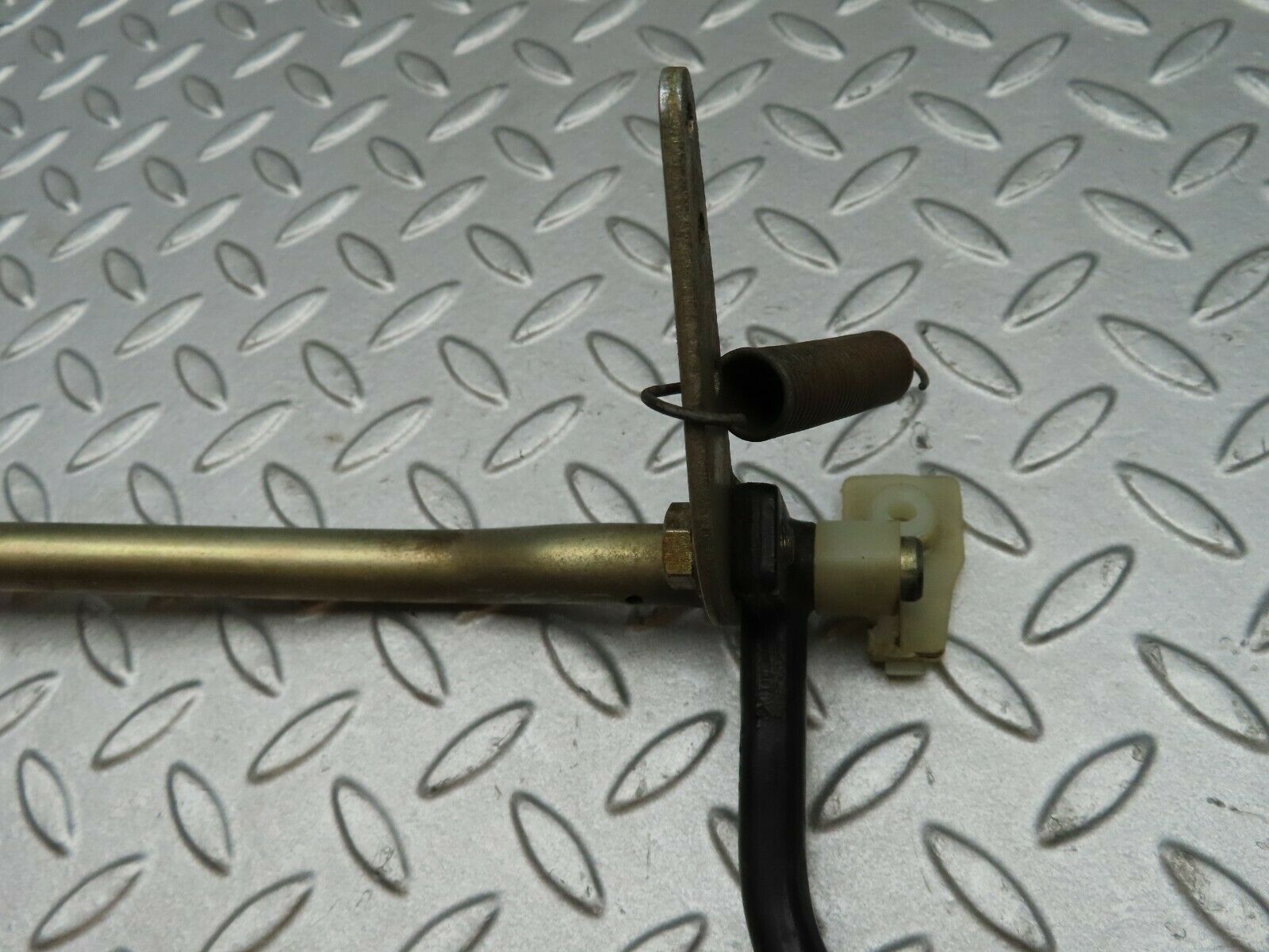 4914 Mercedes-Benz W114 280CE Coupe Accelerator Pedal Linkage