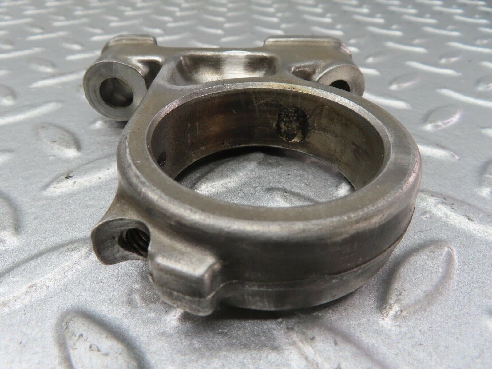 13355 Mercedes-Benz C107 350SLC Coupe Camshaft Tower Bearing 1160512112