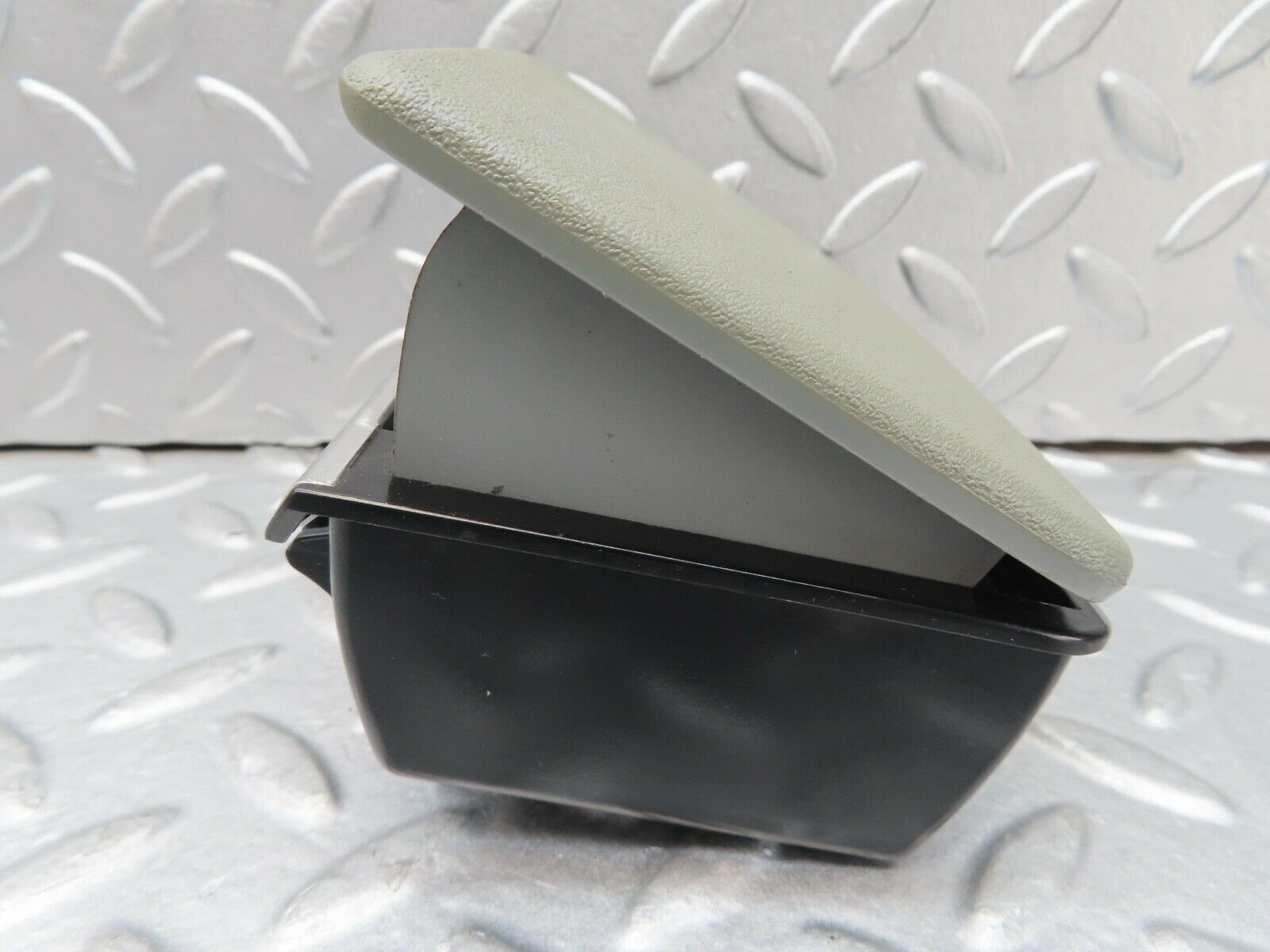 16445 Mercedes-Benz W124 260E Rear Door Ashtray Grey