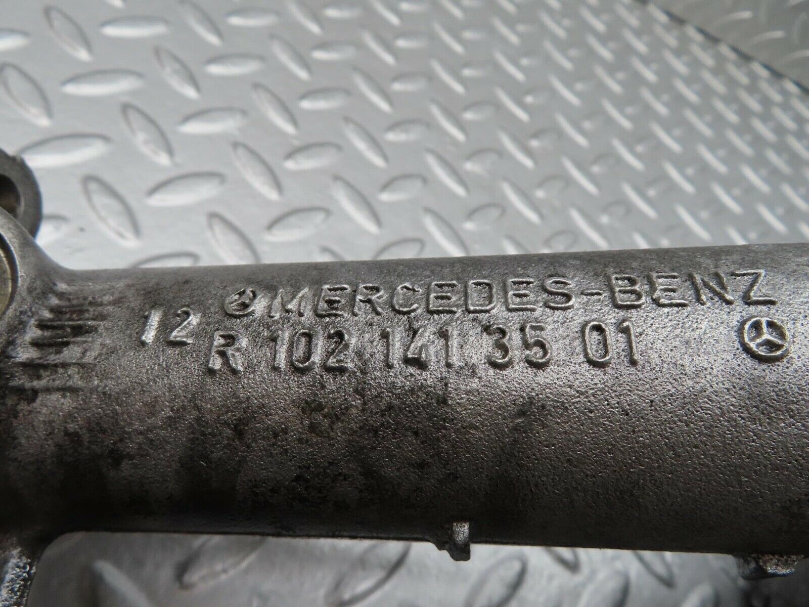 14809 Mercedes-Benz W201 190E Intake Manifold 1021413501