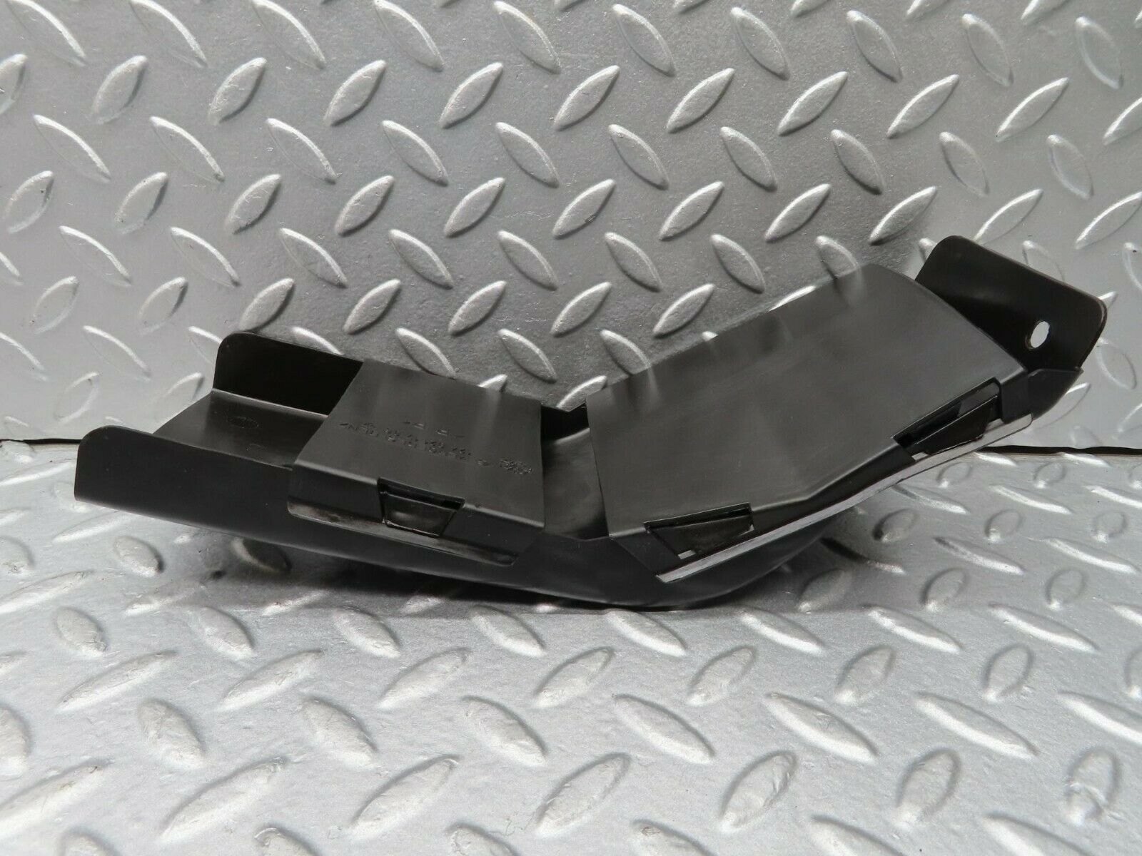 16314 Mercedes-Benz W124 260E Front Left Cable Channel 1248211736