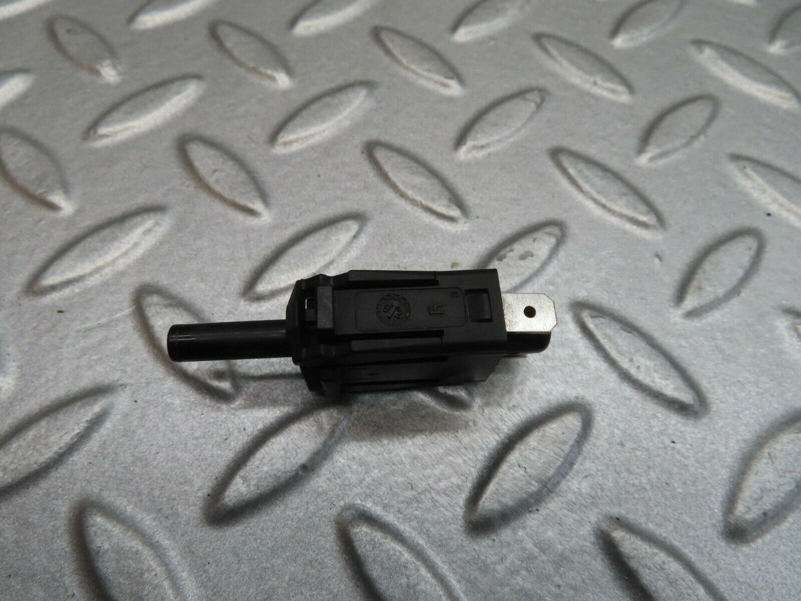 12190 Mercedes-Benz R129 300SL Coupe Handbrake Switch 0015458714